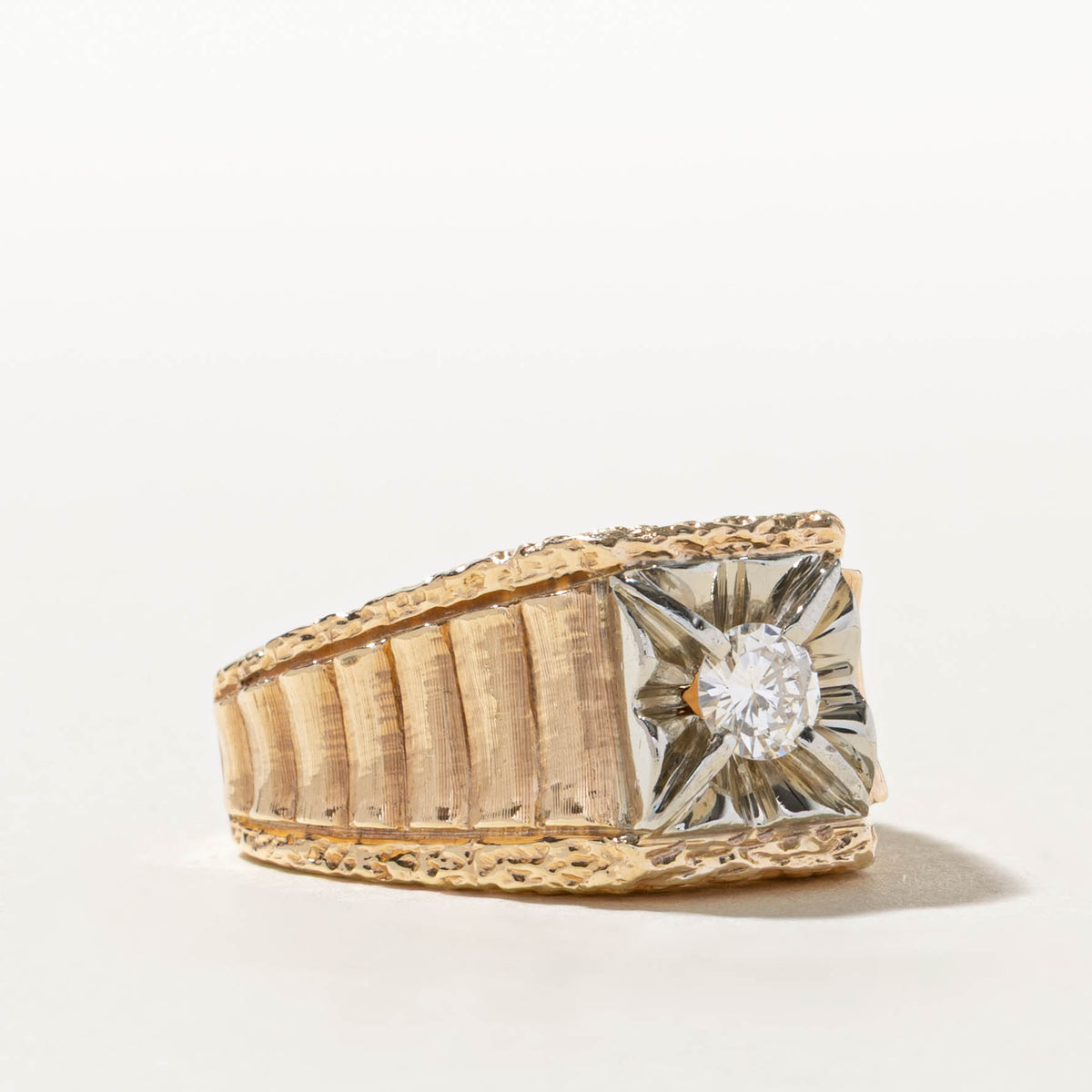 14k Illusion Set Solitaire Diamond Grooved Statement Ring | 0.54ct SI1/SI2 G/H | SZ 11