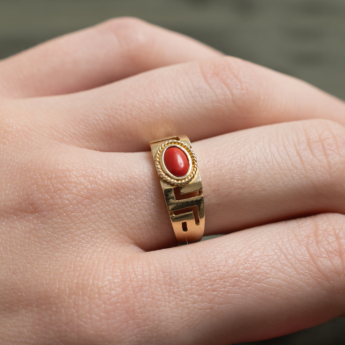 14k Solitaire Coral Geometric Ring | 0.45ct | SZ 6.5