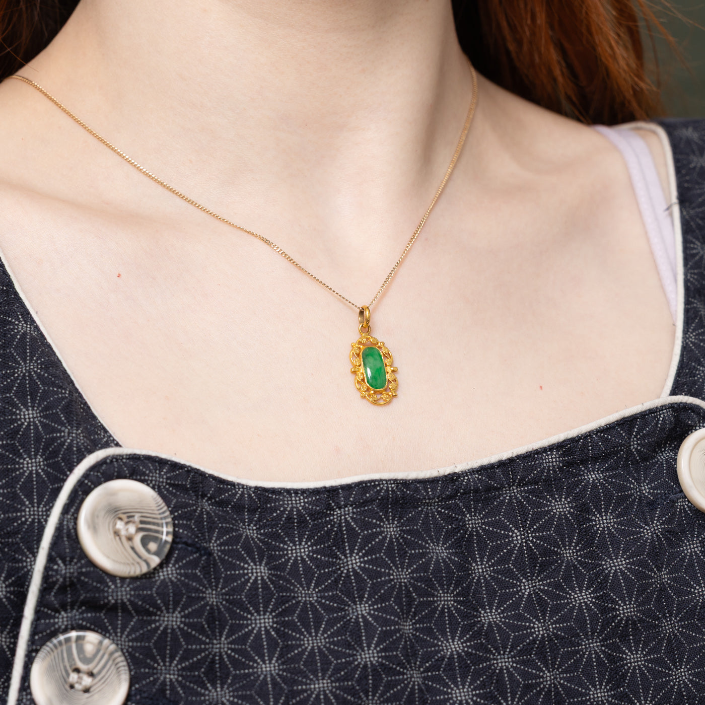 24k Cabochon Jadeite Floral Scrollwork Pendant | 2.50ct