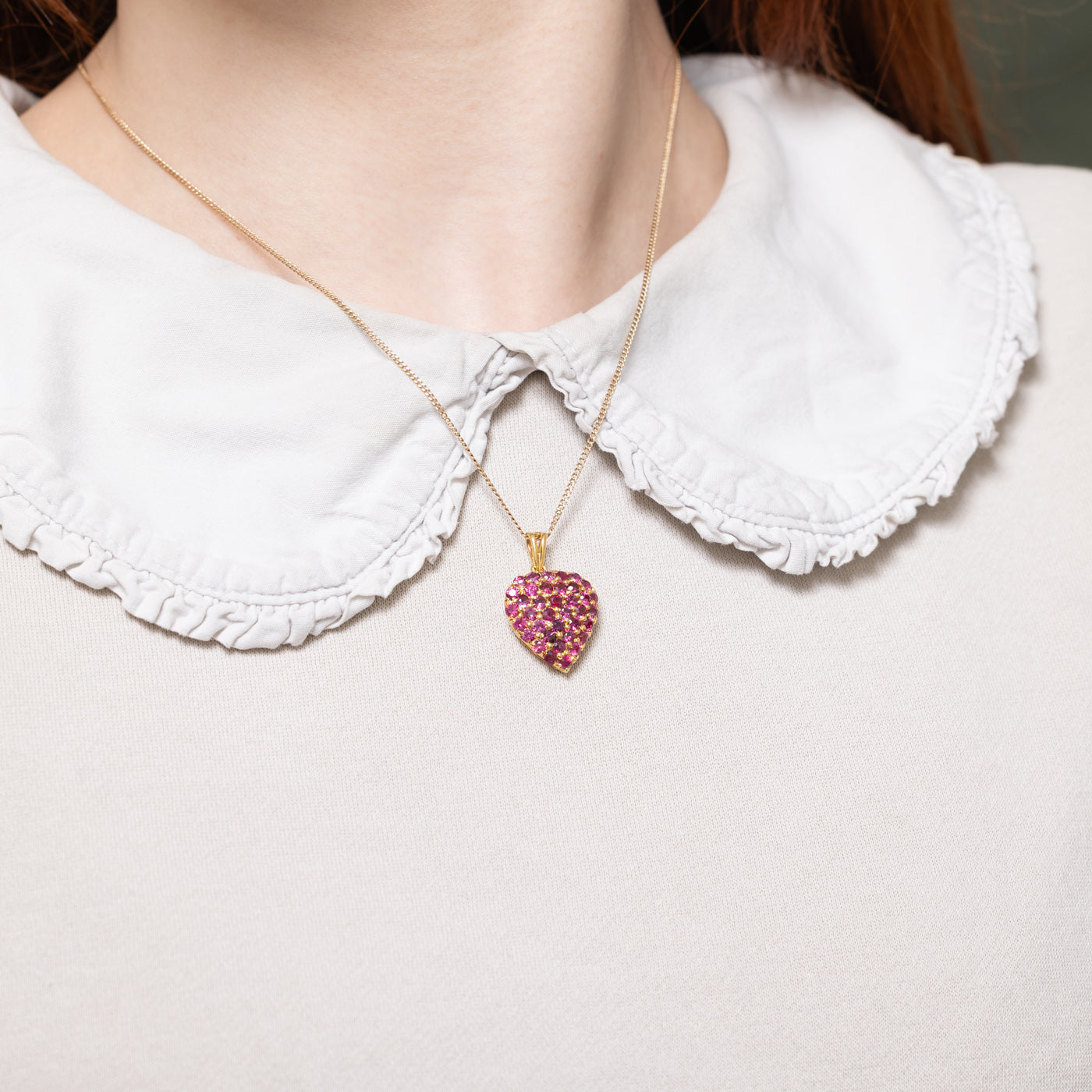 Pendentif coeur rubis serti pavé 18 carats | 2,77 ct