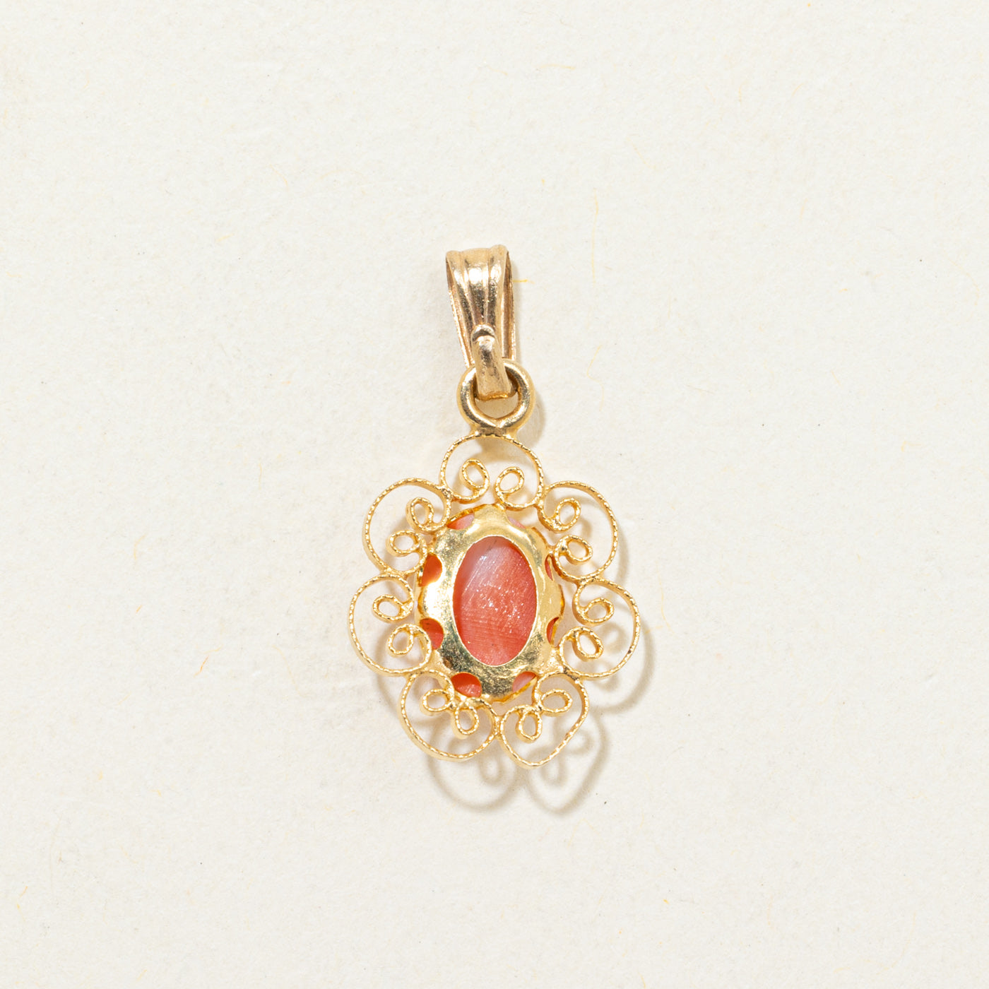 14K Cabochon Coral Filigree Pendant | 0.50ct