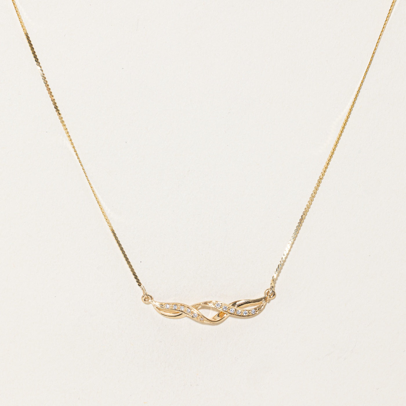 'Balestra' Accent Diamond Twisted Bar Pendant Necklace | 16"