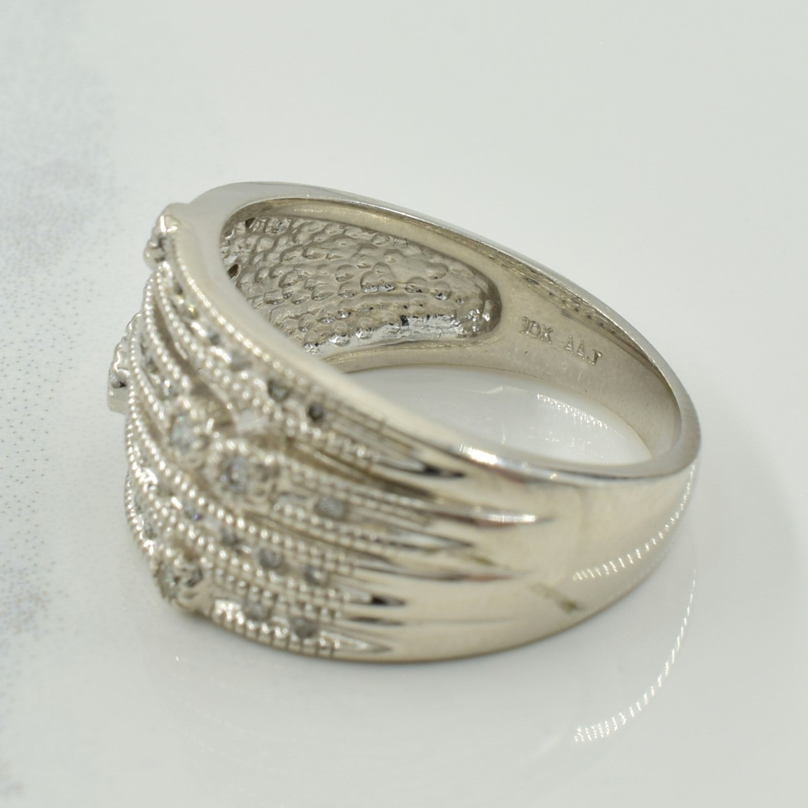 Channel & Bezel Set Diamond Ring | 0.18ctw | SZ 6.75 |