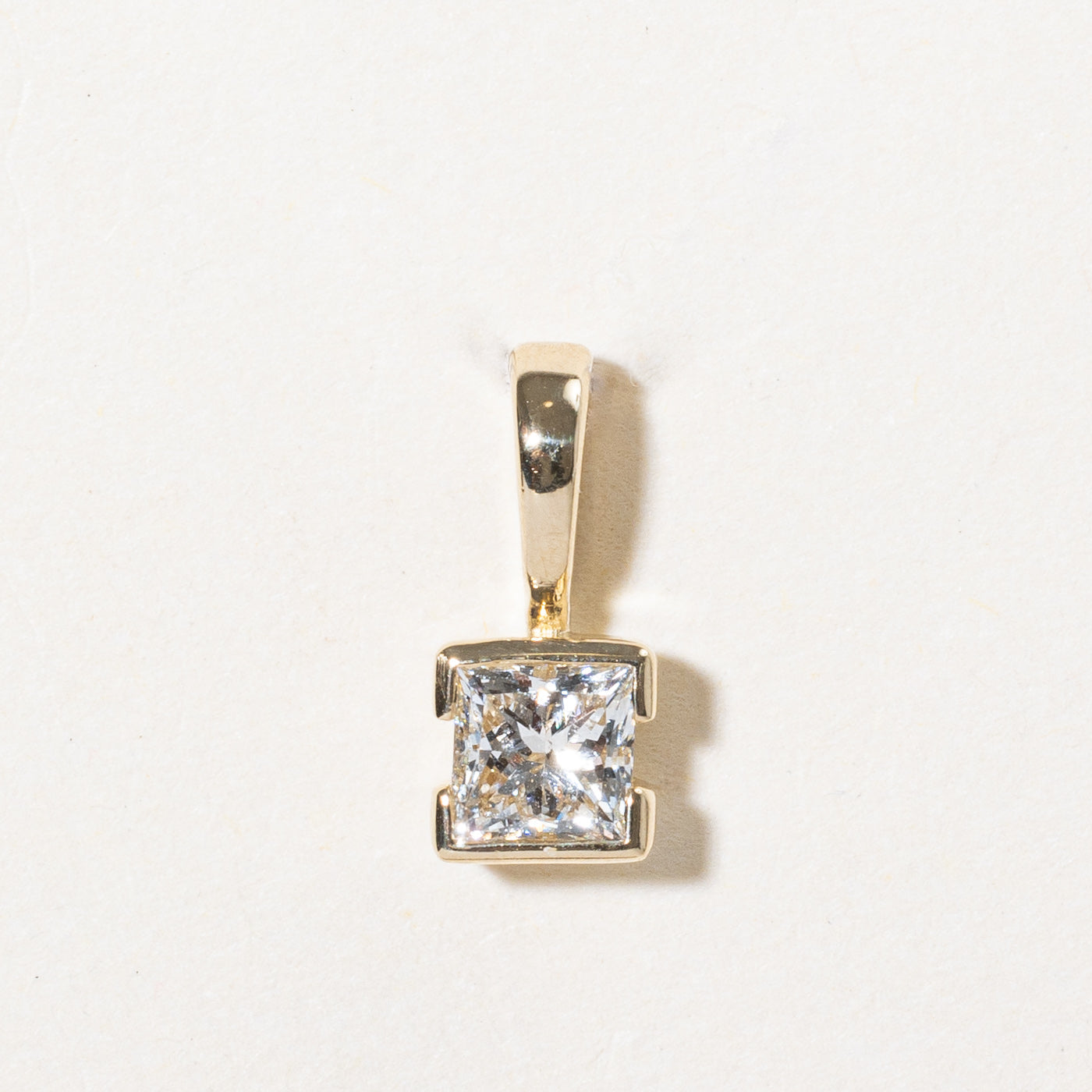 Pendentif en diamant serti semi-clos certifié GIA « 100 façons » | 0,50 ct SI1 I |