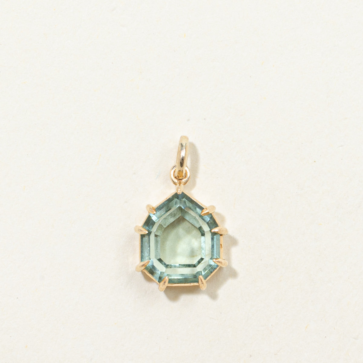 '100 Ways' 9k Yellow Gold Portrait Cut Tourmaline Pendant | 3.16ct