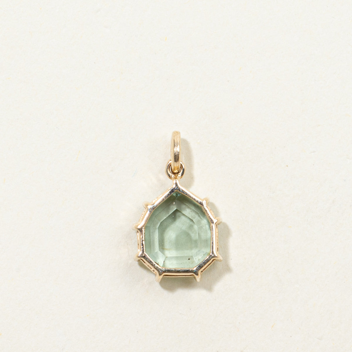 '100 Ways' 9k Yellow Gold Portrait Cut Tourmaline Pendant | 3.16ct