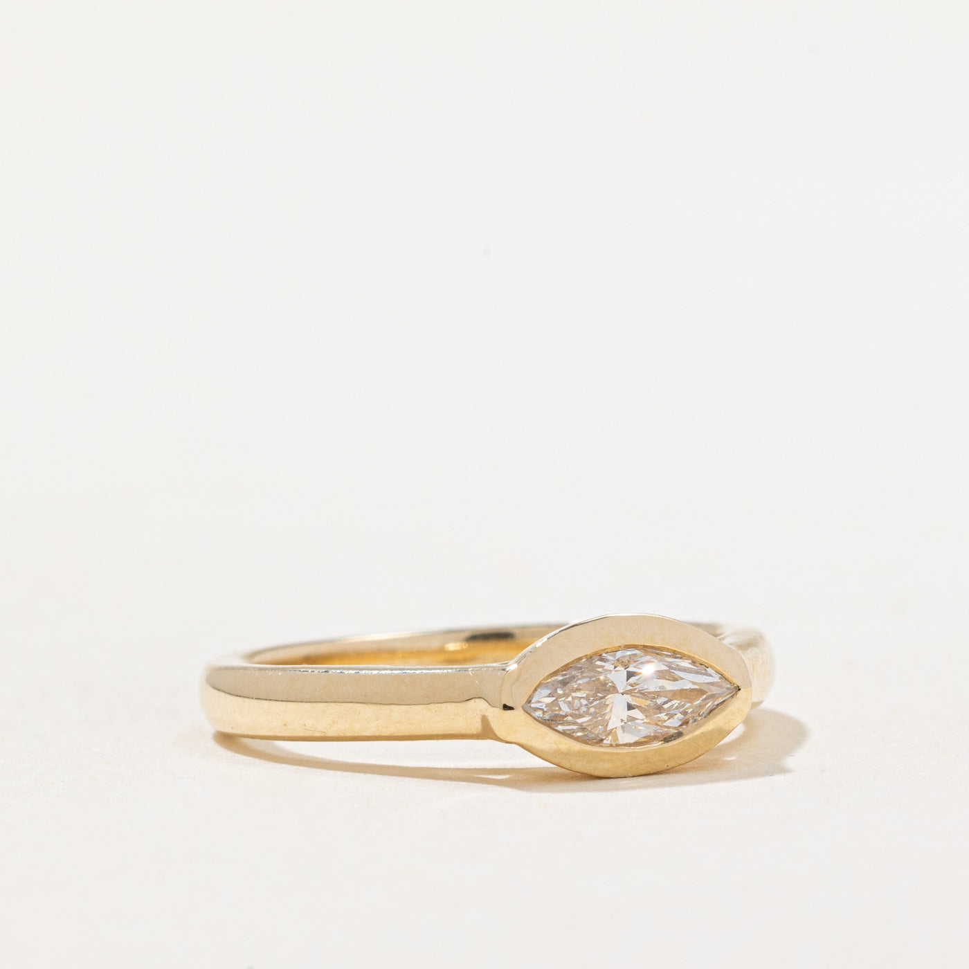 Bague « 100 façons » avec diamant taille marquise serti clos certifié GIA | 0,46 ct | Taille 5,25 |