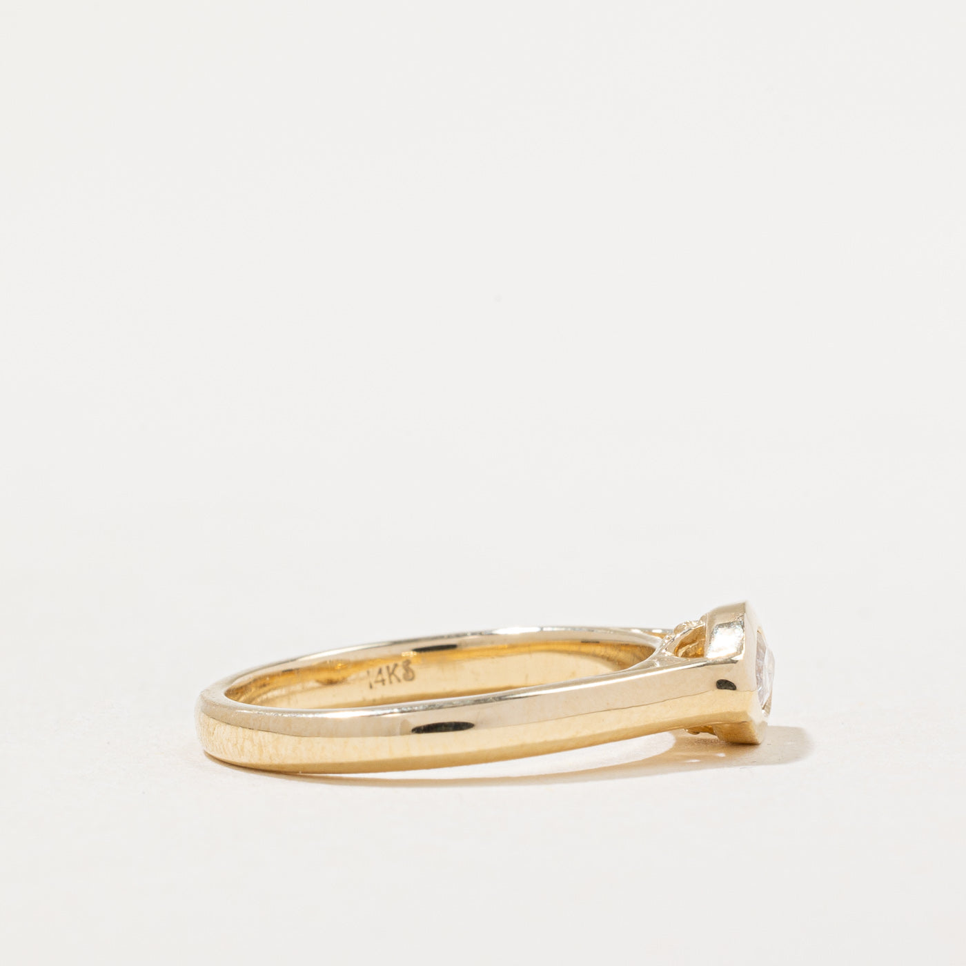 Bague « 100 façons » avec diamant taille marquise serti clos certifié GIA | 0,46 ct | Taille 5,25 |