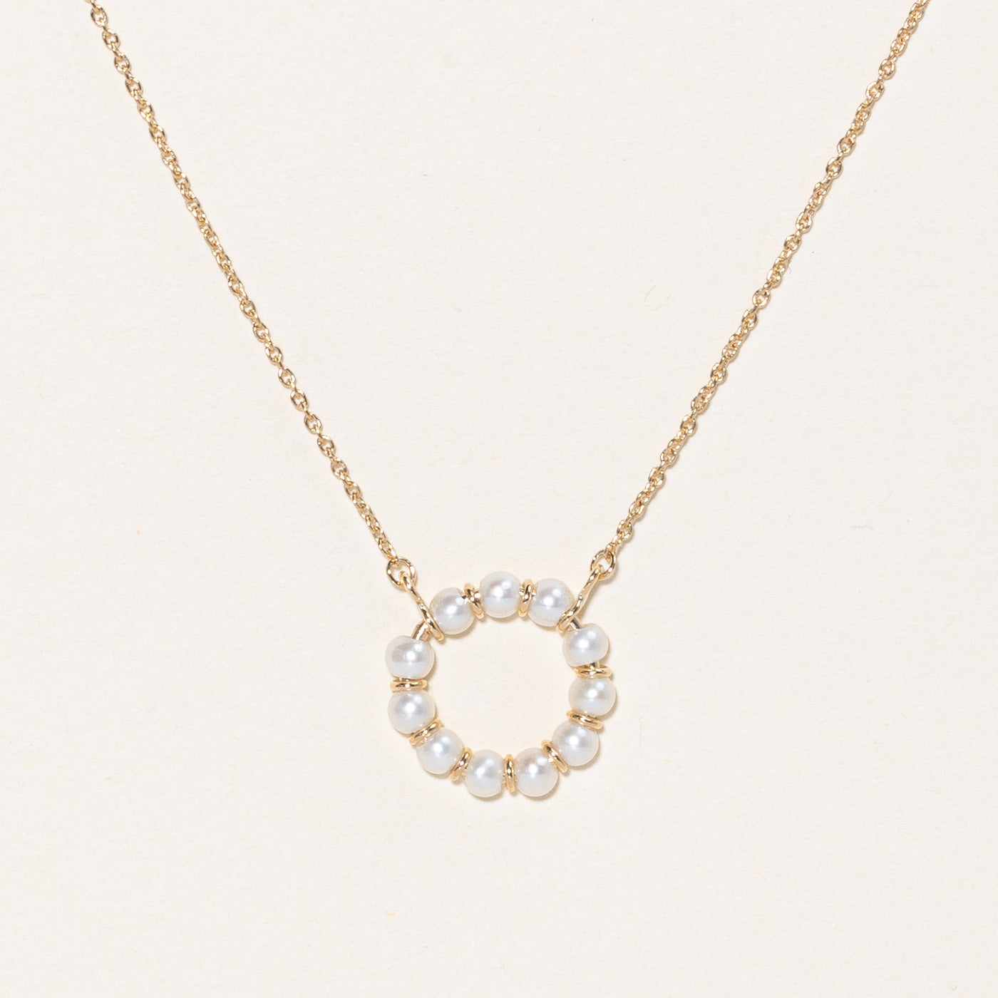 100 Ways' Freshwater Pearl Wreath Pendant Necklace | 18" |