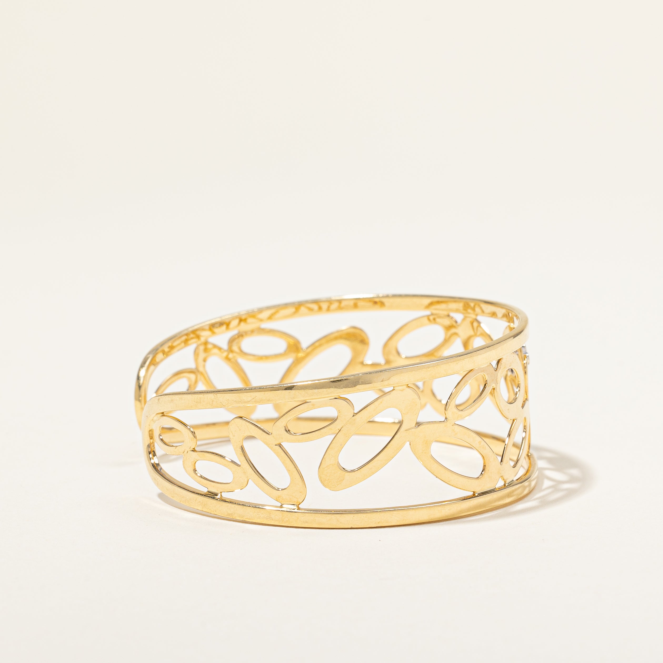 Diamond Open Bangle | 0.025ctw | 6" |