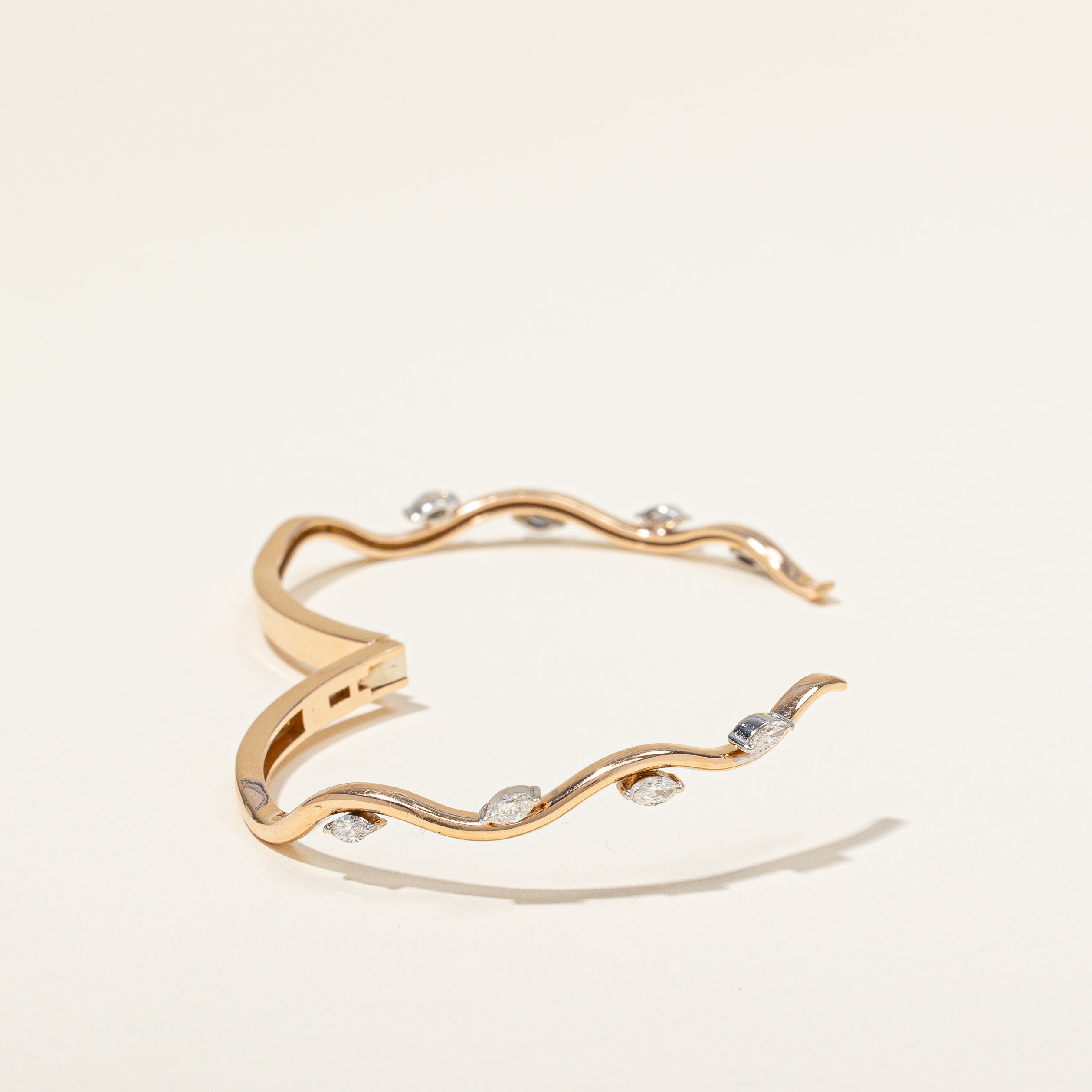 Diamond Open Bangle | 0.50ctw | 6" |
