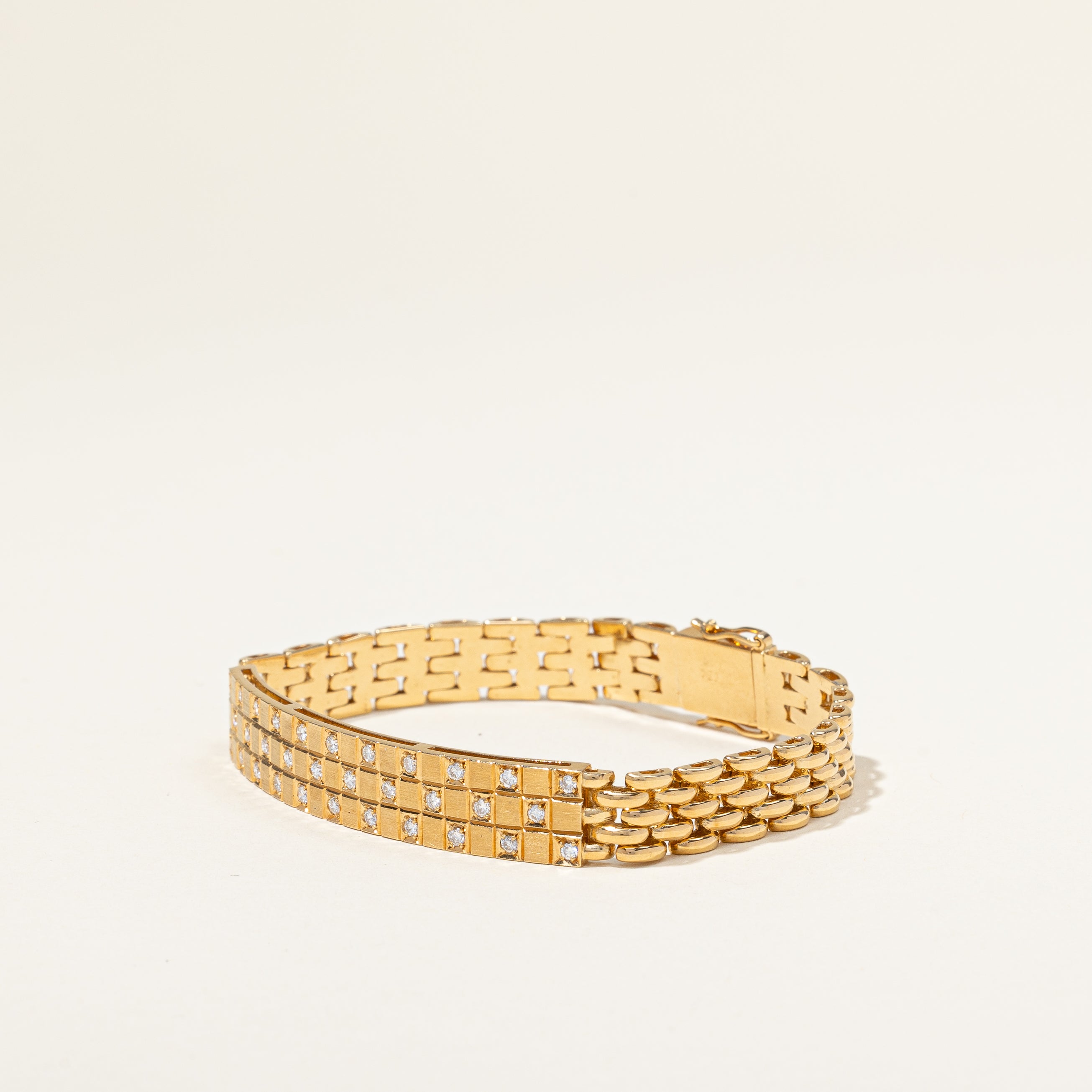 Diamond Flush Set Bracelet | 0.64ctw | 7" |