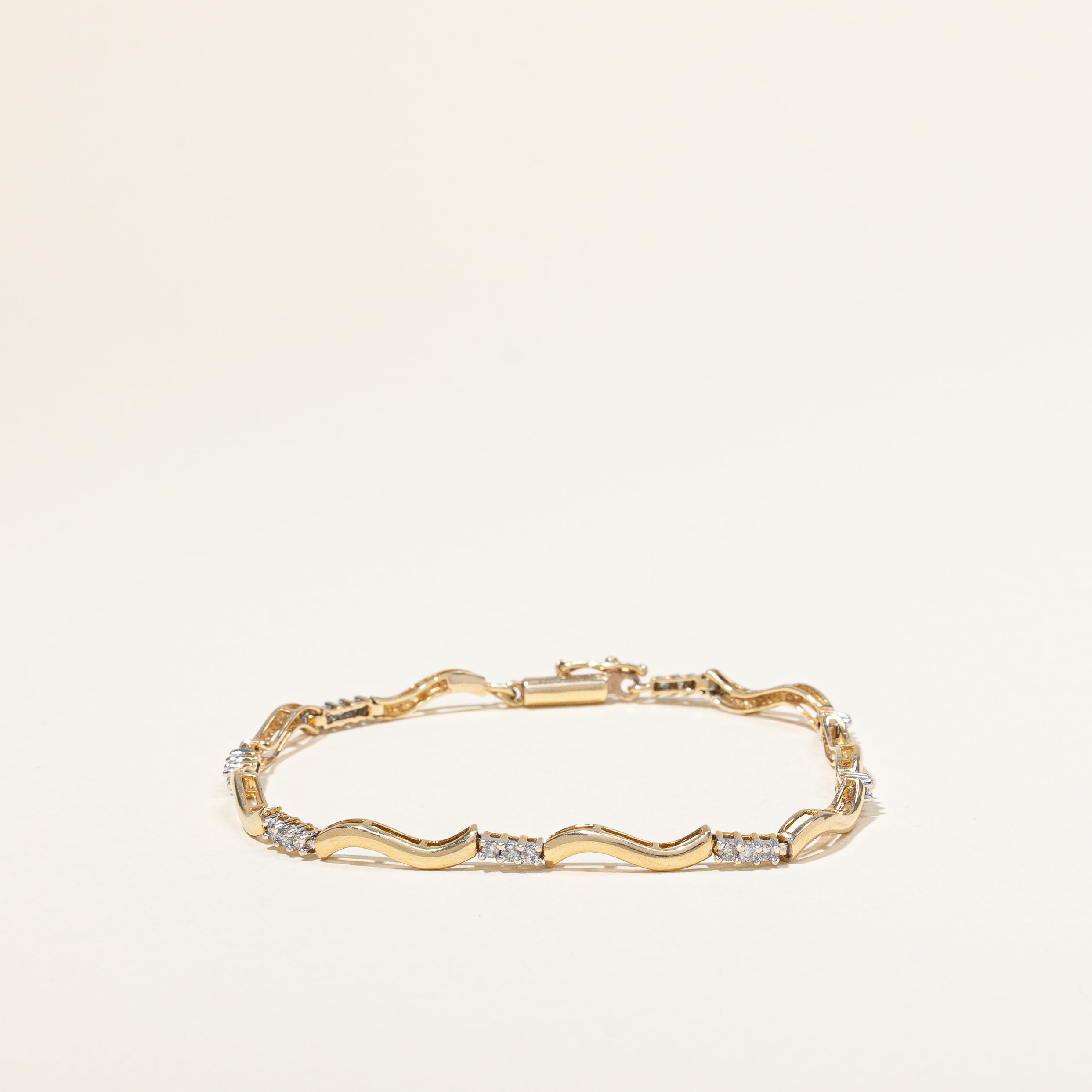 Bracelet Vague de Diamants | 0,38 ct | 17,8 cm |