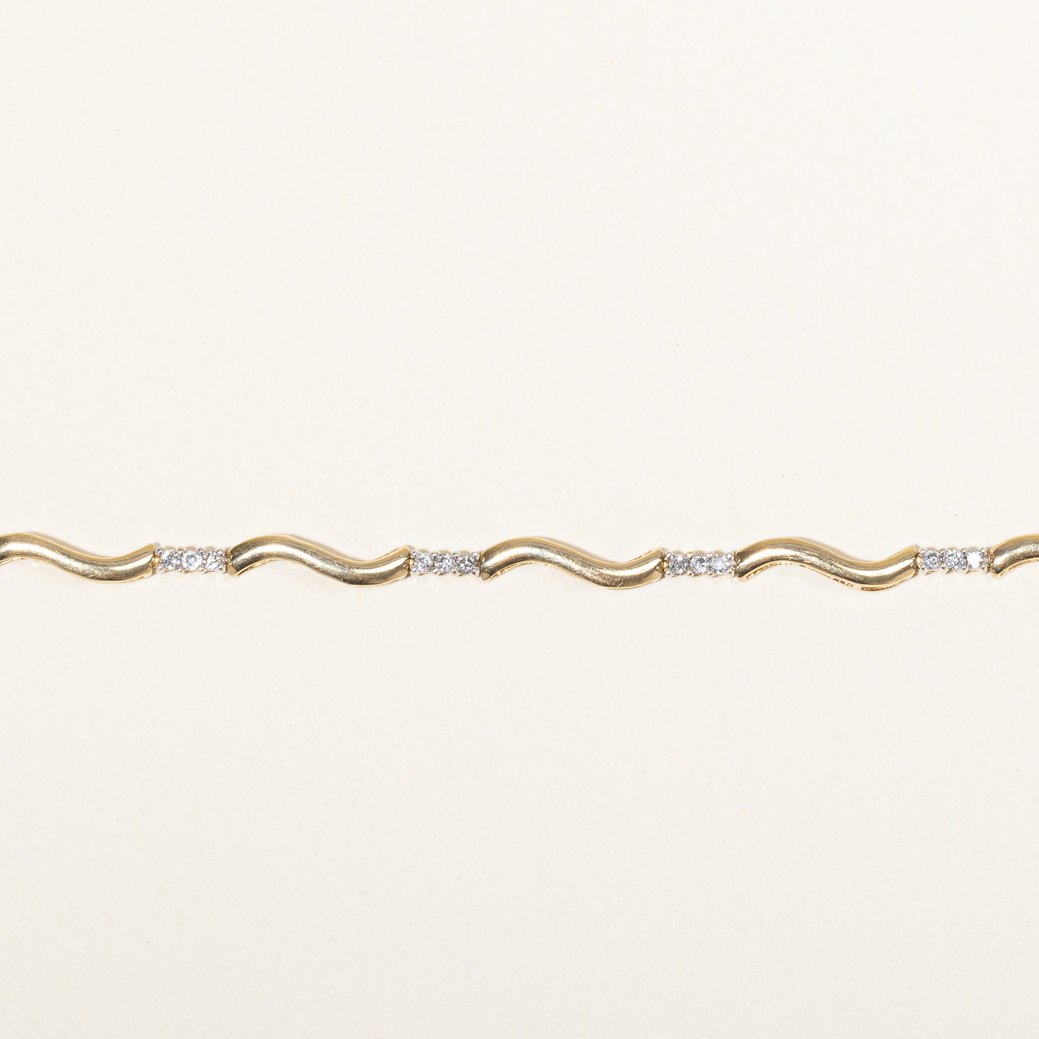 Bracelet Vague de Diamants | 0,38 ct | 17,8 cm |