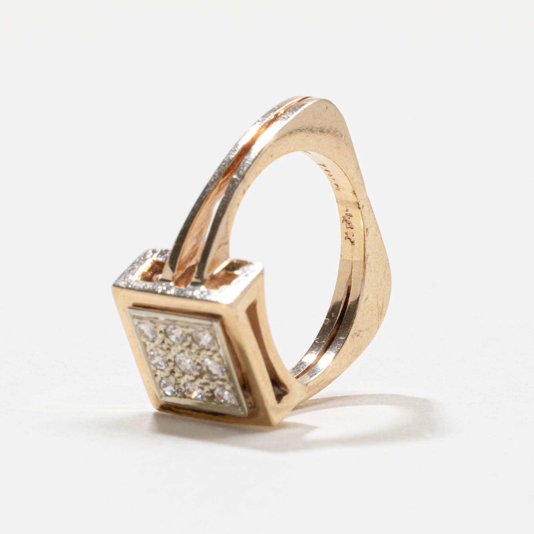 Bague rétro à motif quadrillé en diamants | 0,23 ct | Taille 5,75