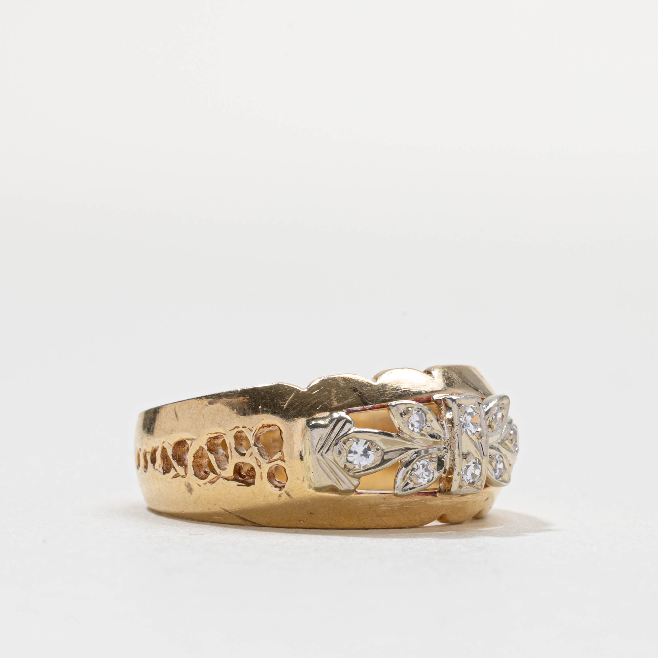 'Birks' Diamond Floral Cluster Openwork Ring | 0.11ctw | SZ 7.25