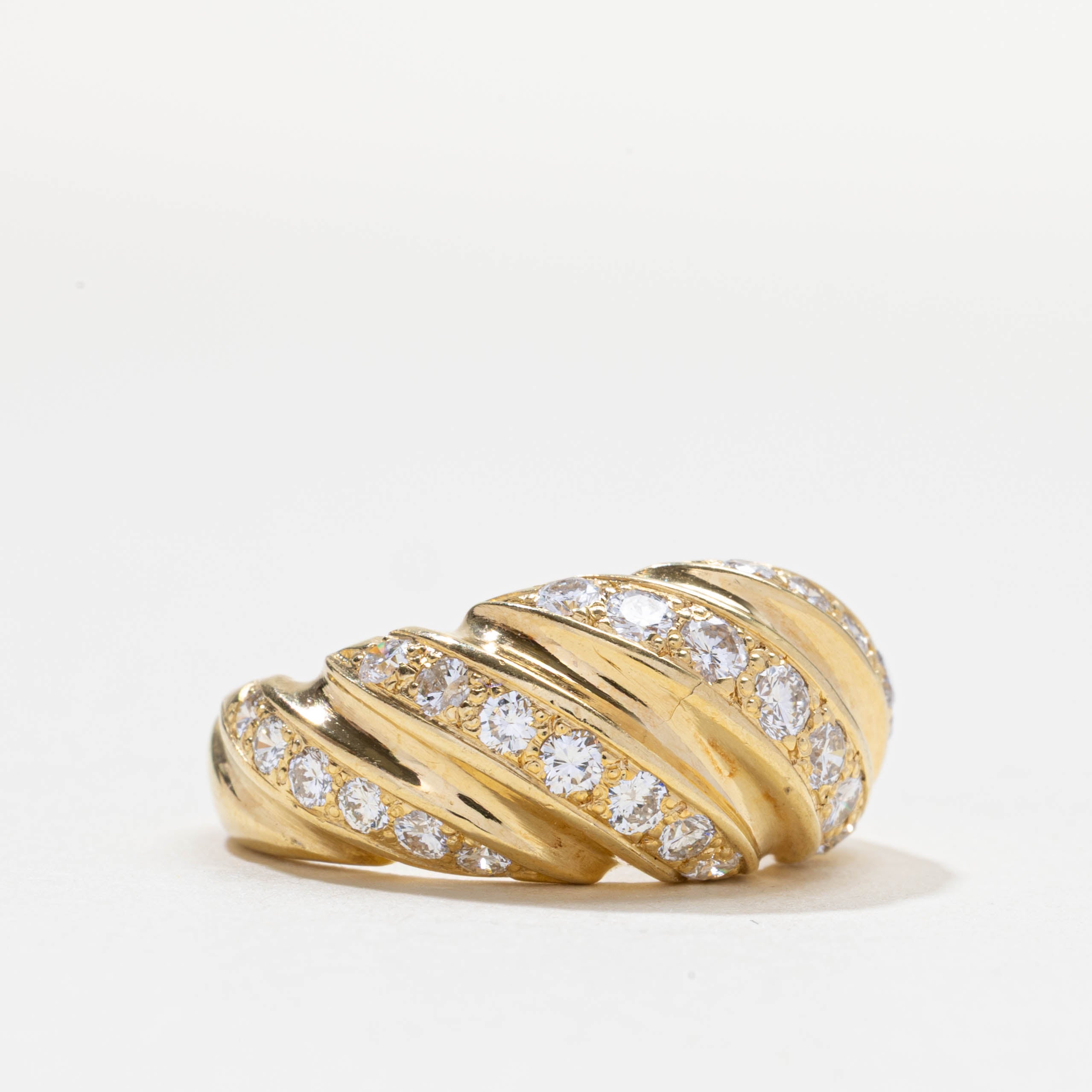 Diamond Grooved Croissant Dome Ring | 1.5ctw | SZ 6.25