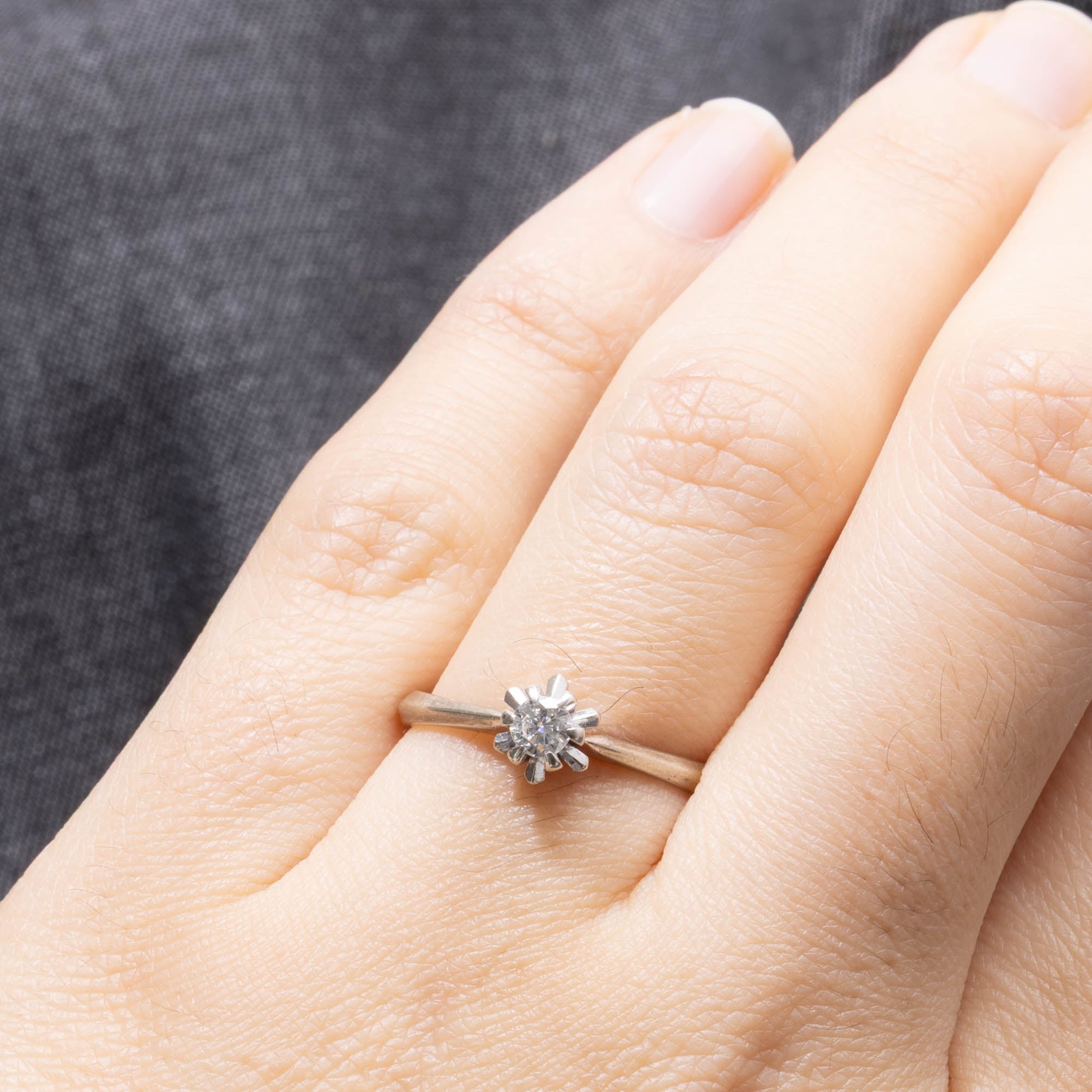 Bague en diamant rond taille brillant | 0,15 ct | Taille 6,75