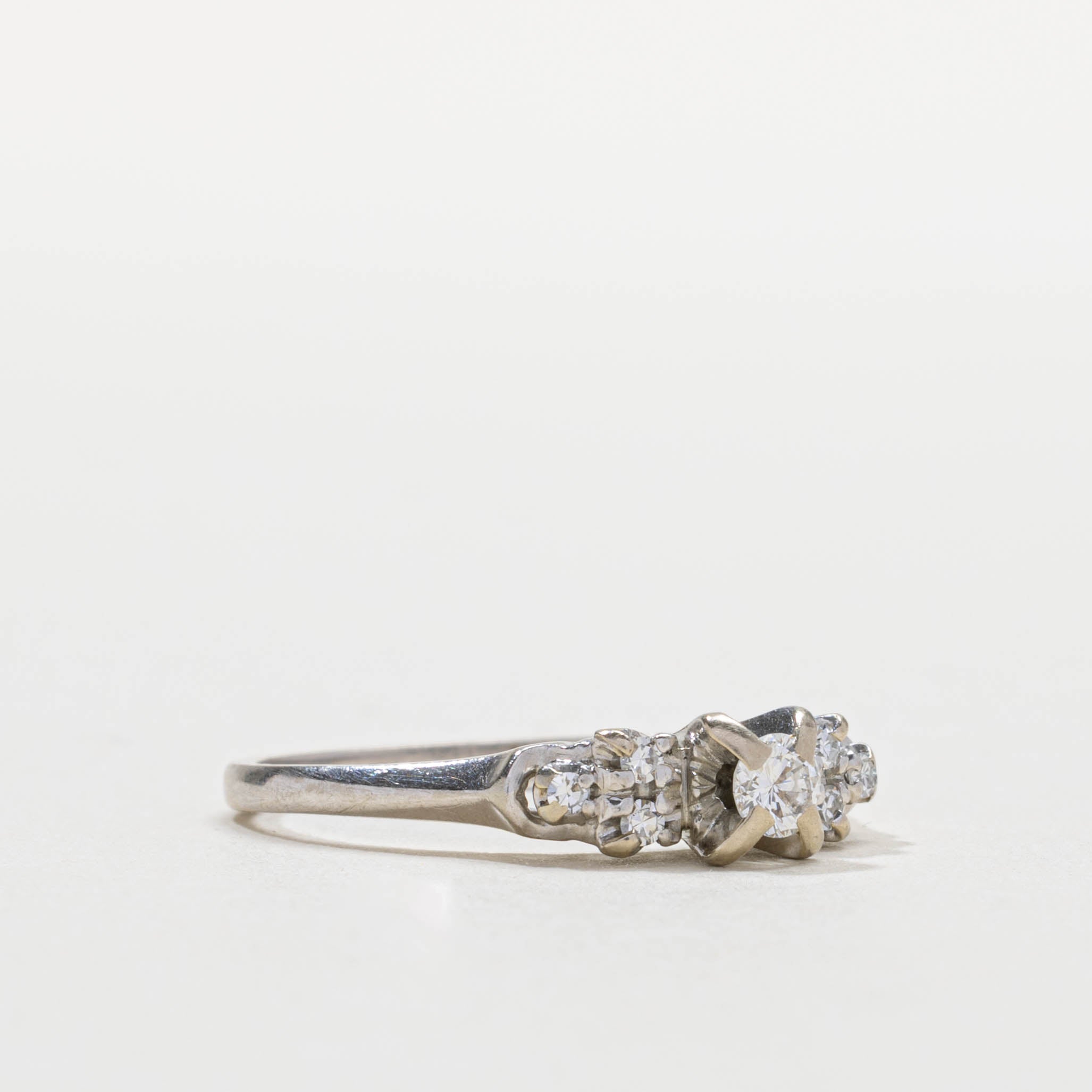 Bague trois diamants | 0,25 ct | Taille 8,75