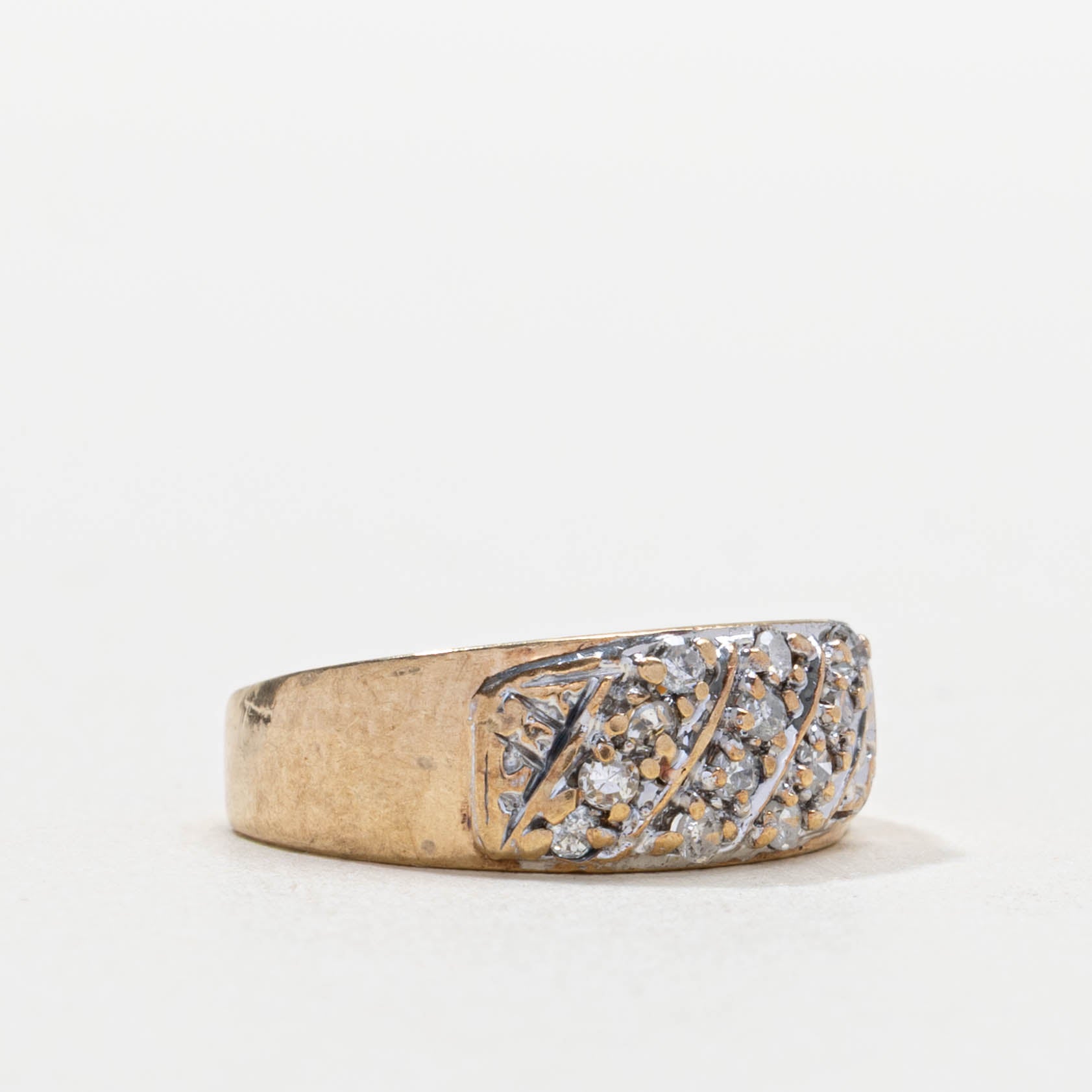Diamond Diagonal Multi Row Ring | 0.12ctw | SZ 3.0