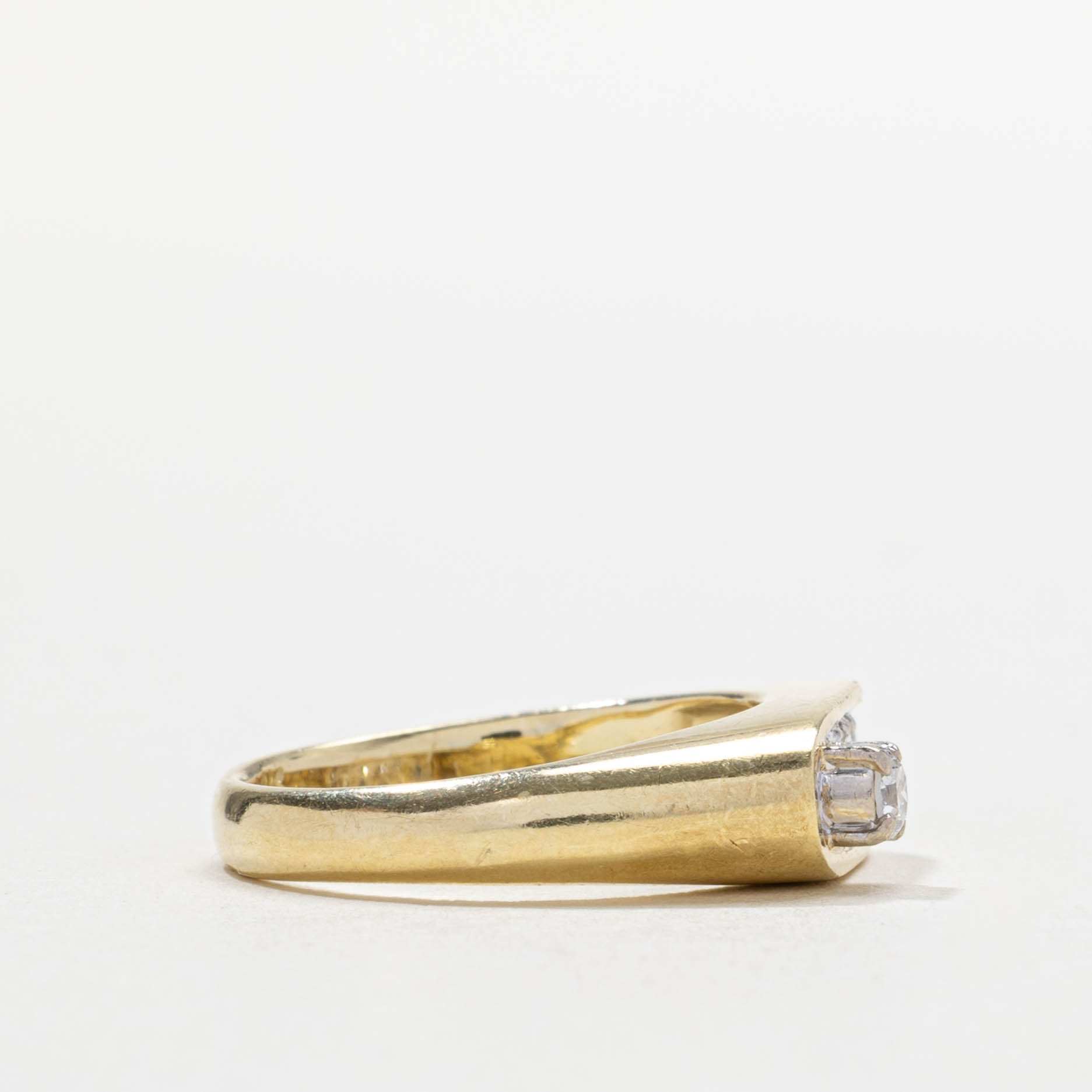 Diamond East West Oval Cluster Ring | 0.25ctw | SZ 5.75