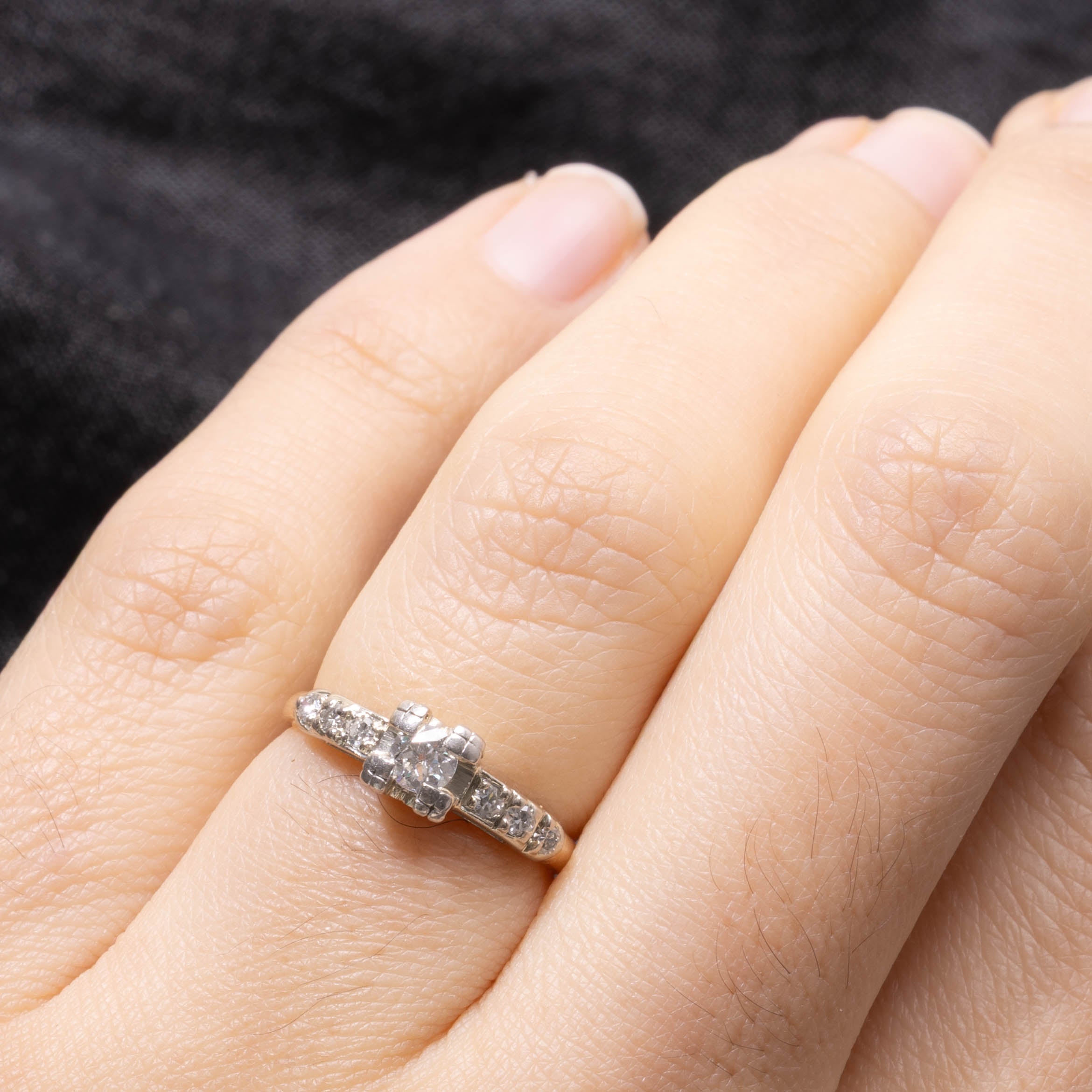 Illusion Set Diamond Accented Ring | 0.27ctw | SZ 3.75