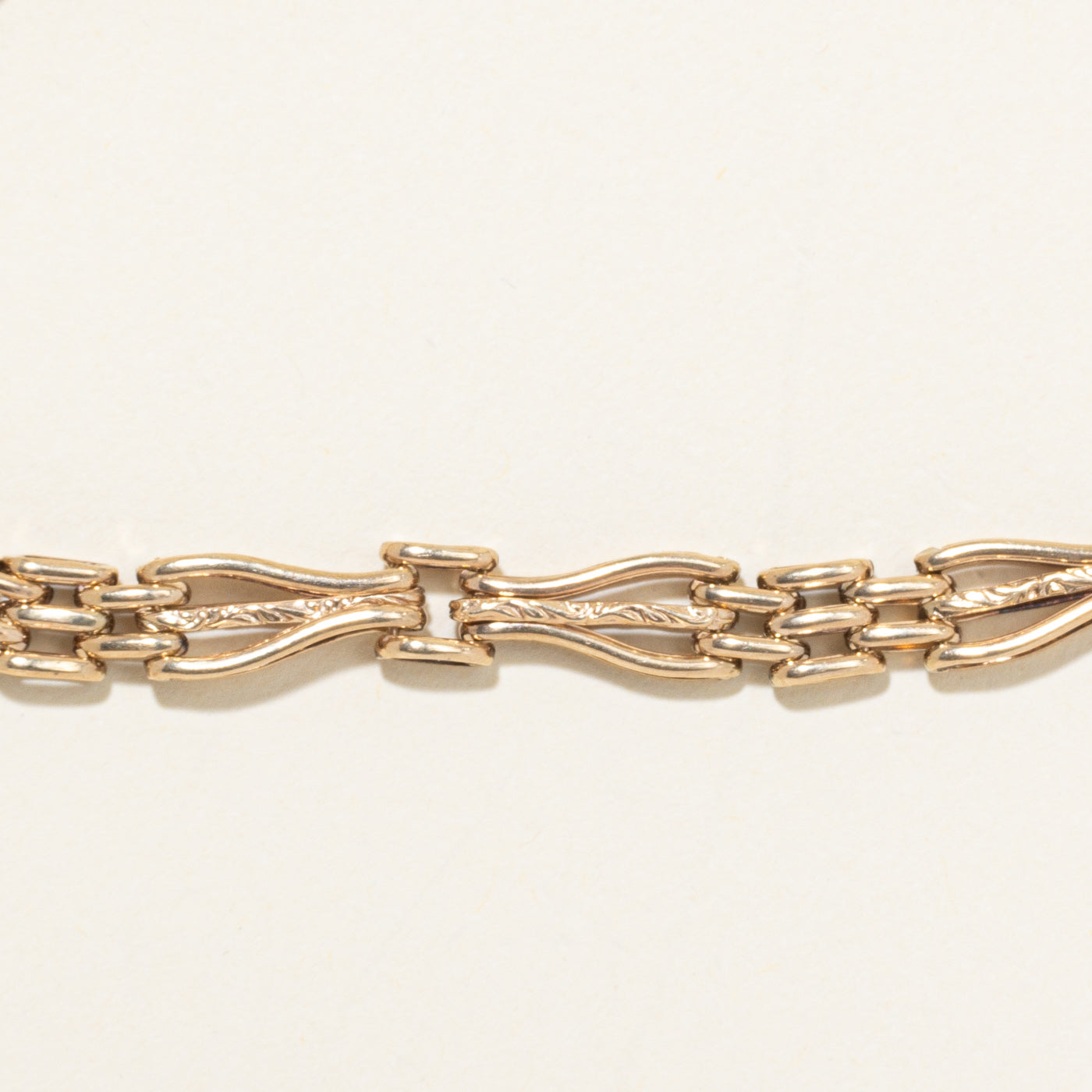 9k Yellow Gold Floral Heart Lock Charm Bracelet | 10"
