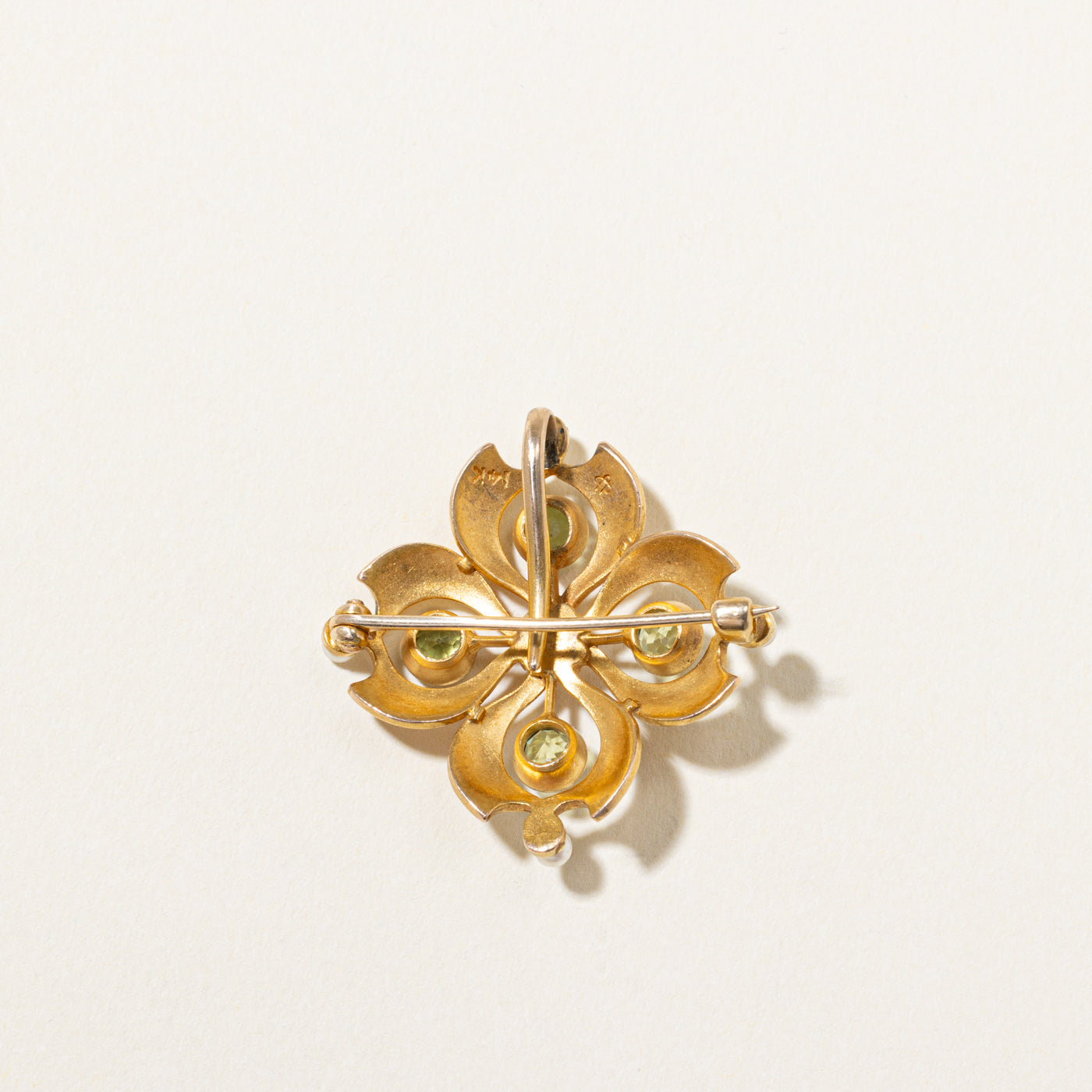 Art Nouveau Pearl & Peridot Brooch | 1.36ctw