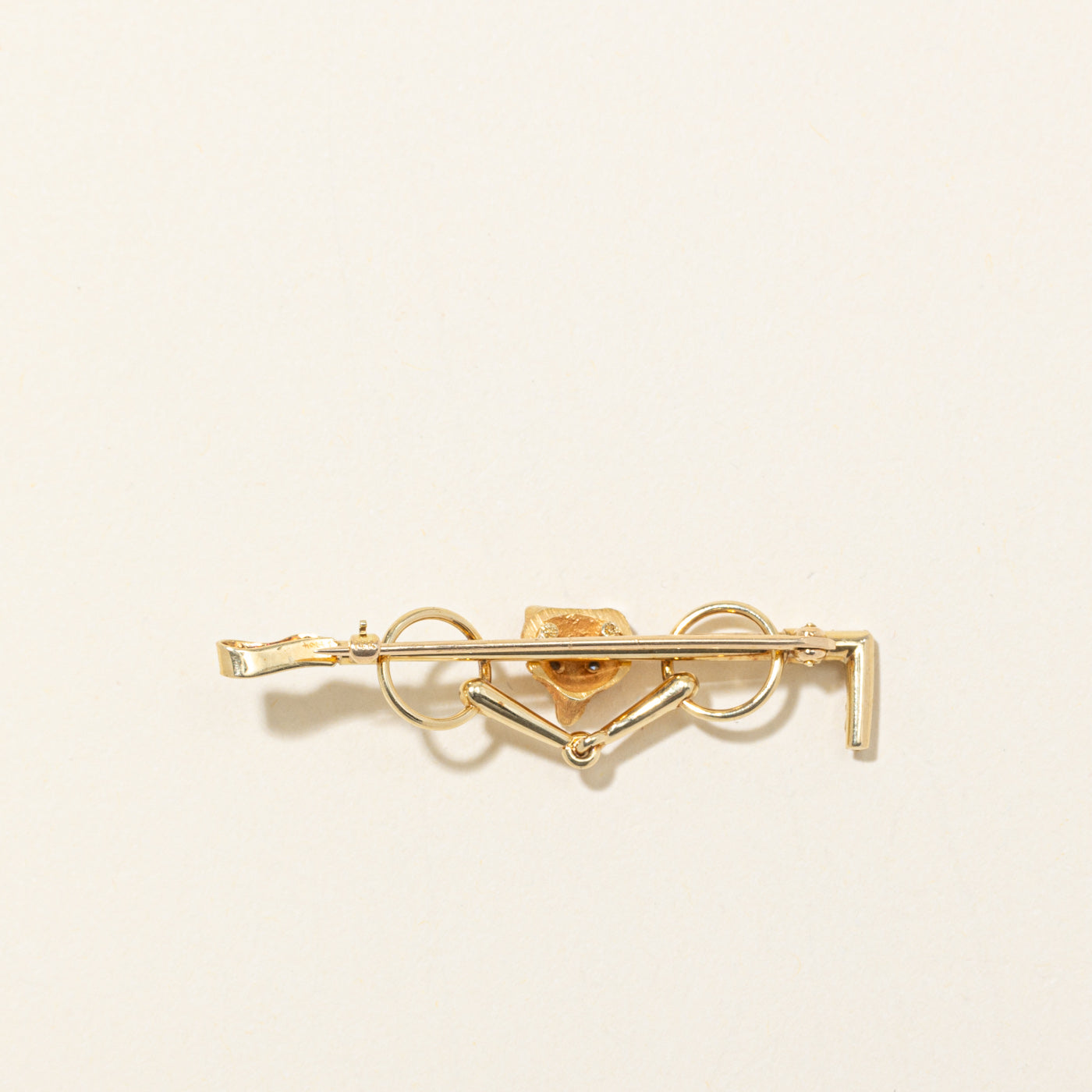 Diamond Textured Horsebit & Fox Brooch | 0.02ctw