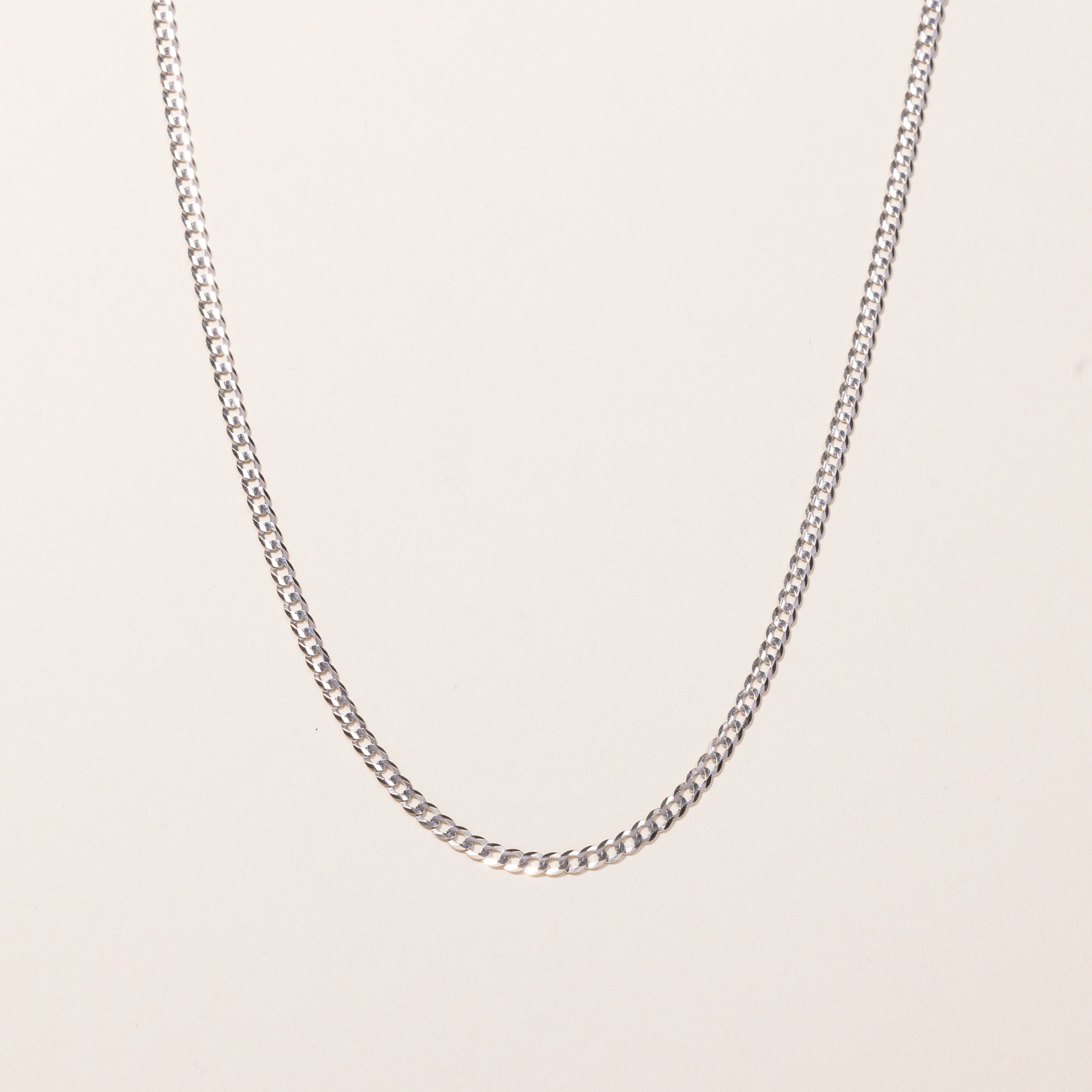 Chaîne gourmette en or blanc 10 carats | 61 cm