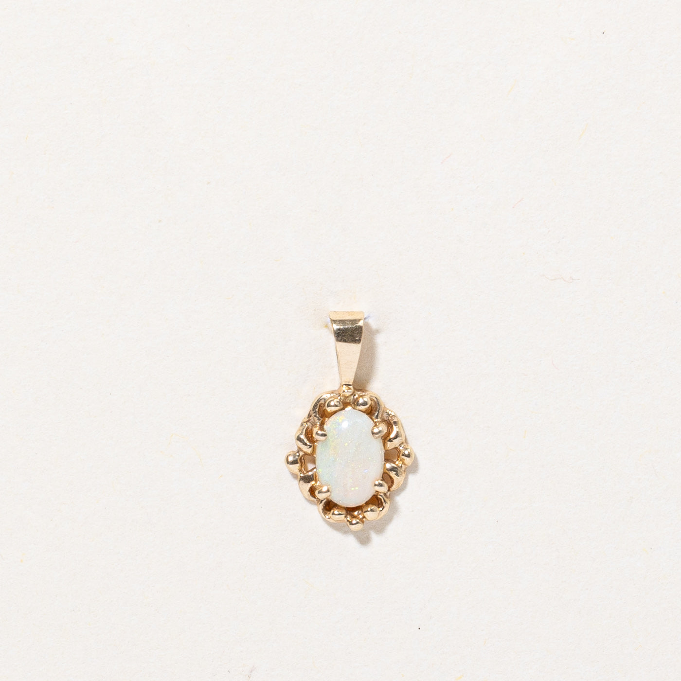 Pendentif en opale | 0,25 ct |