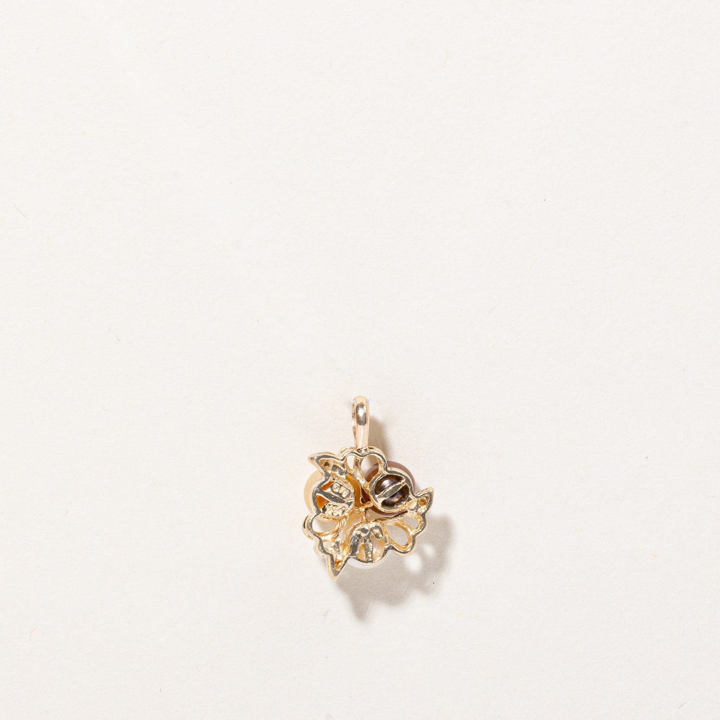 Pearl & Diamond Pendant | 0.02ctw |