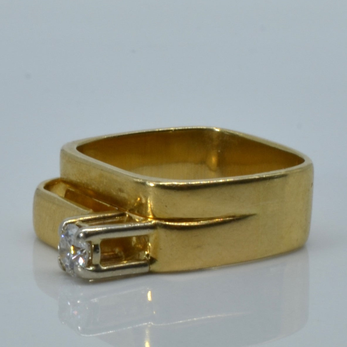 Bague solitaire en diamant de forme carrée | 0,30 ct | Taille 7 |