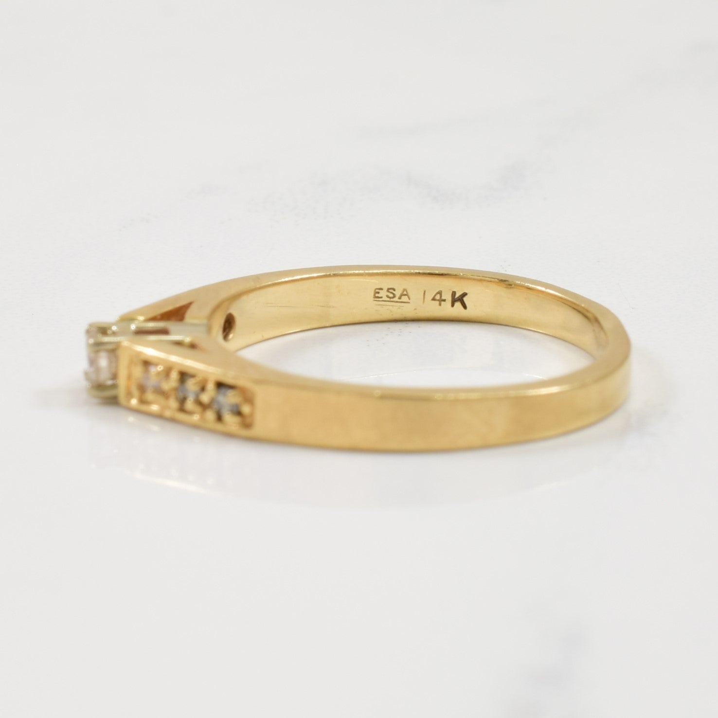 Diamond Cathedral Ring | 0.12ctw | SZ 5.75 |