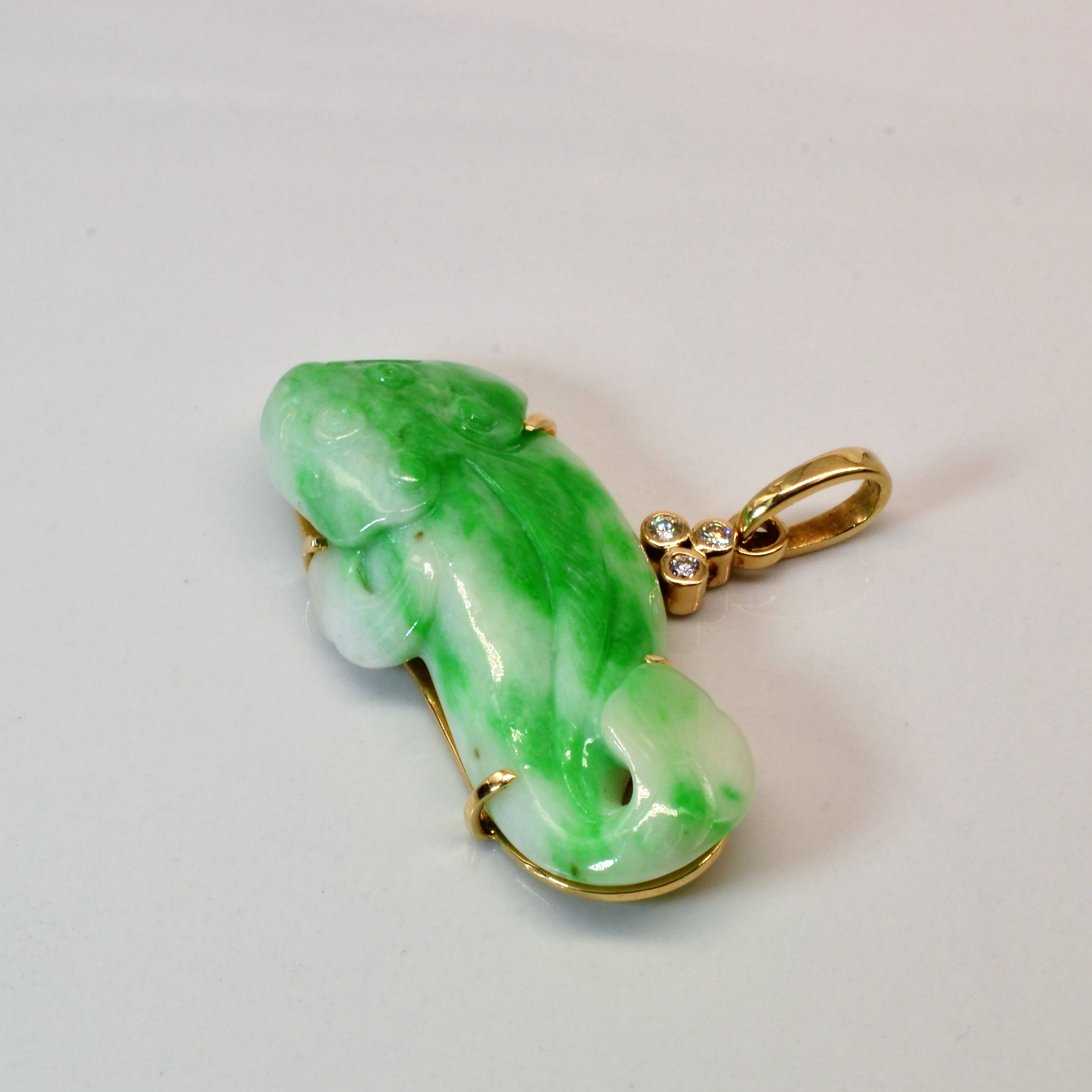 Cluster Diamond & Jadeite Gold Pendant | 0.50ct | 0.12ctw |