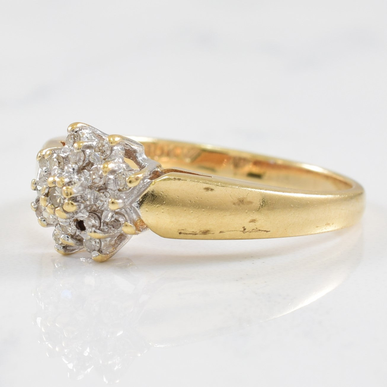 Cluster Star Burst Diamond Ring | 0.17ctw | SZ 6 |