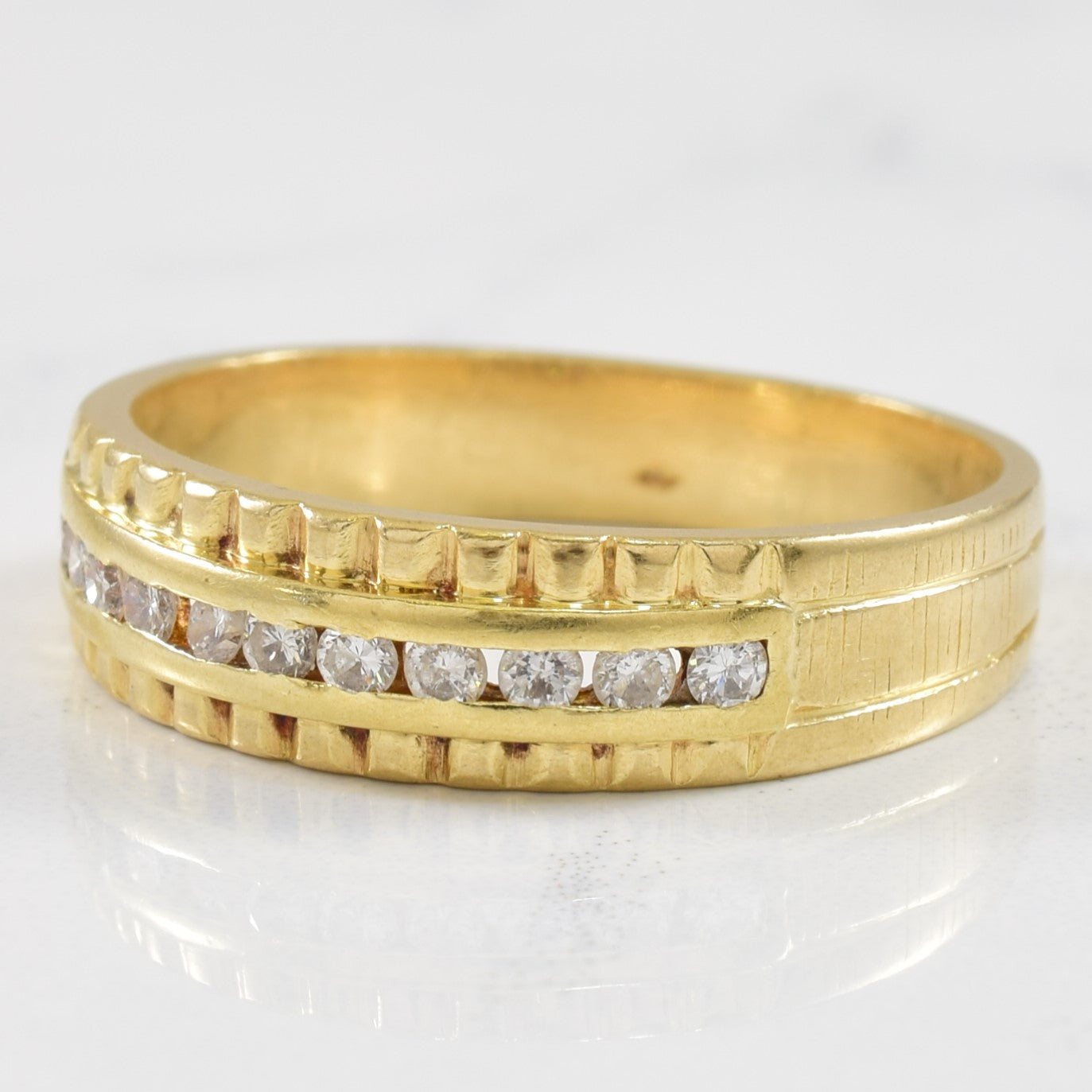Textured Channel Set Diamond Ring | 0.25ctw | SZ 8 |