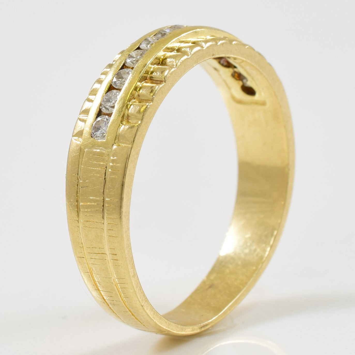 Textured Channel Set Diamond Ring | 0.25ctw | SZ 8 |