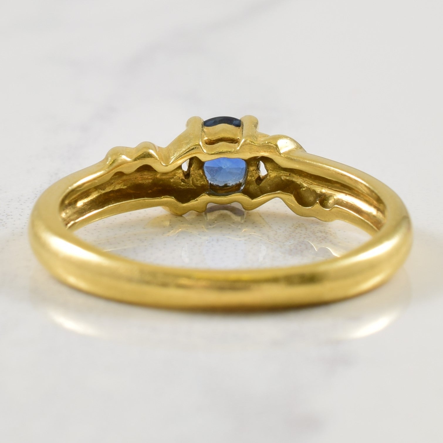 Solitaire Sapphire Crossover Ring | 0.38ct | SZ 6 |
