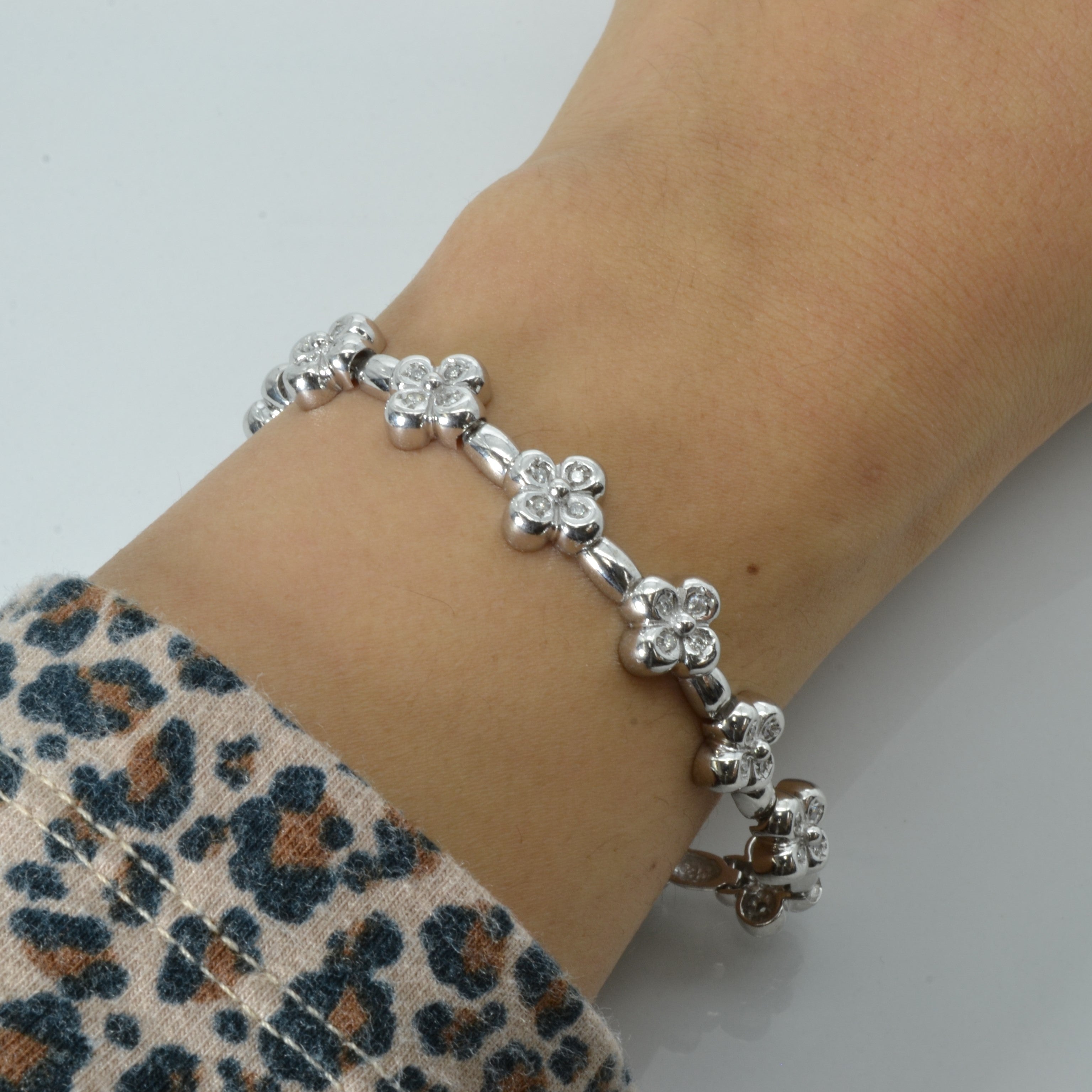Flower Design Diamond Chain Bracelet | 0.5ctw | 7"|