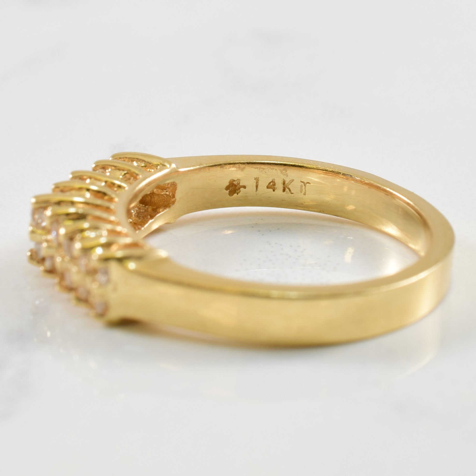 Two Row Diamond Chevron Ring | 0.25ctw | SZ 6.5 |