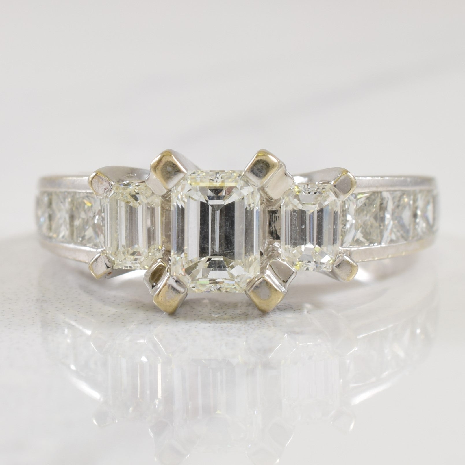 Princess Cut Diamond Engagement Ring | 2.04ctw | SZ 6.5 |