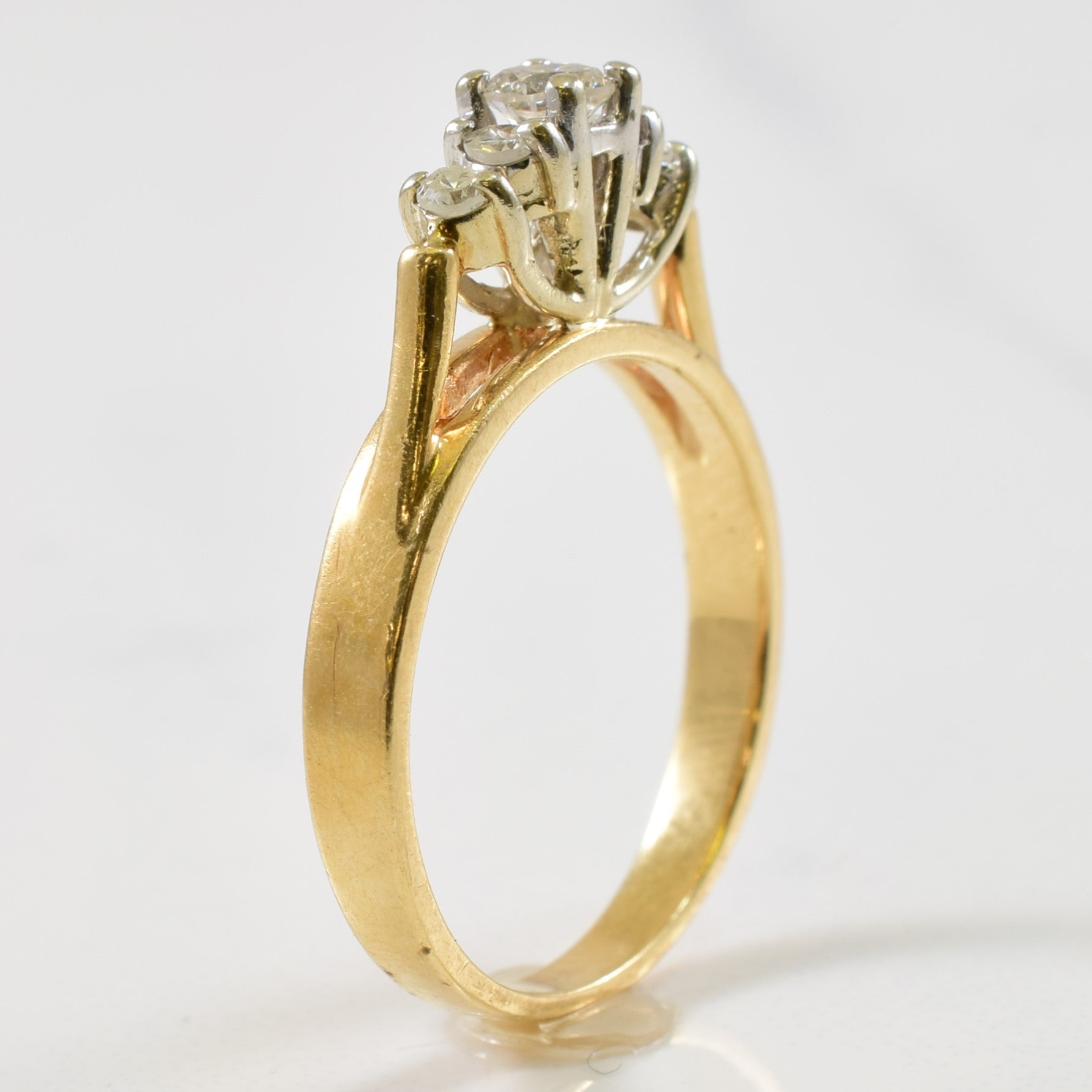 Diamond Cathedral Ring | 0.22ctw | SZ 5.5 |