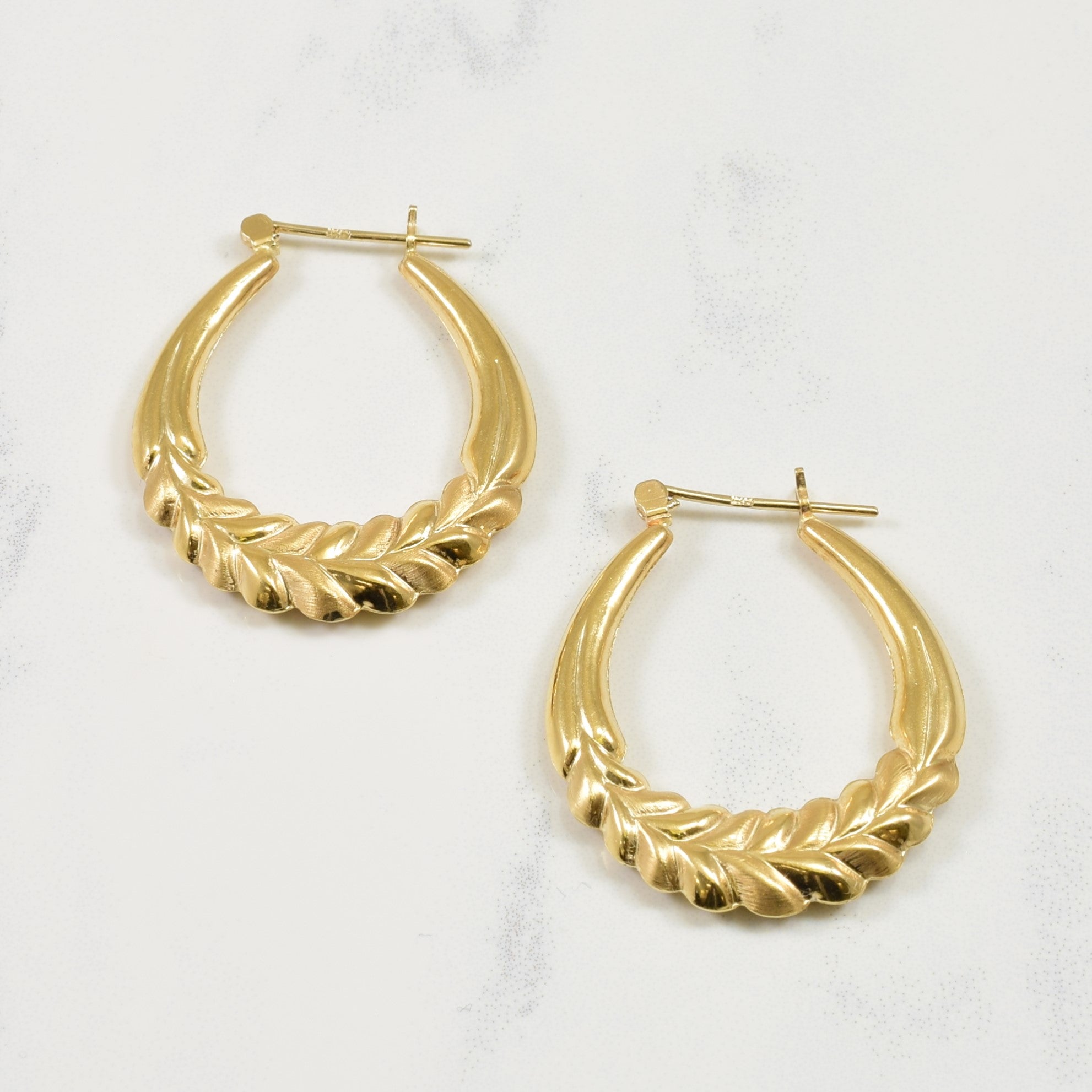 14k Yellow Gold Leaf Hoop Earrings