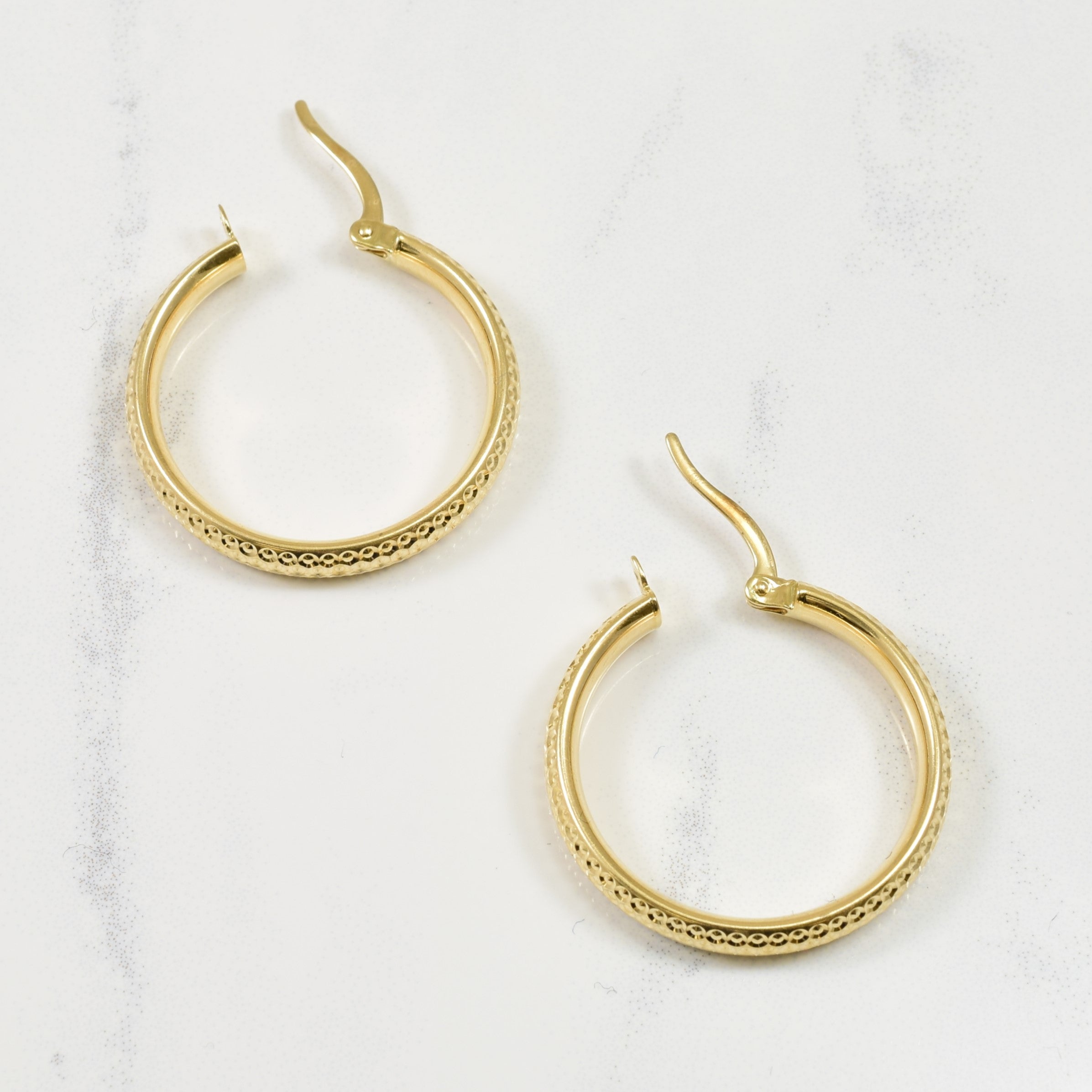 14k Yellow Textured Hoop Earrings