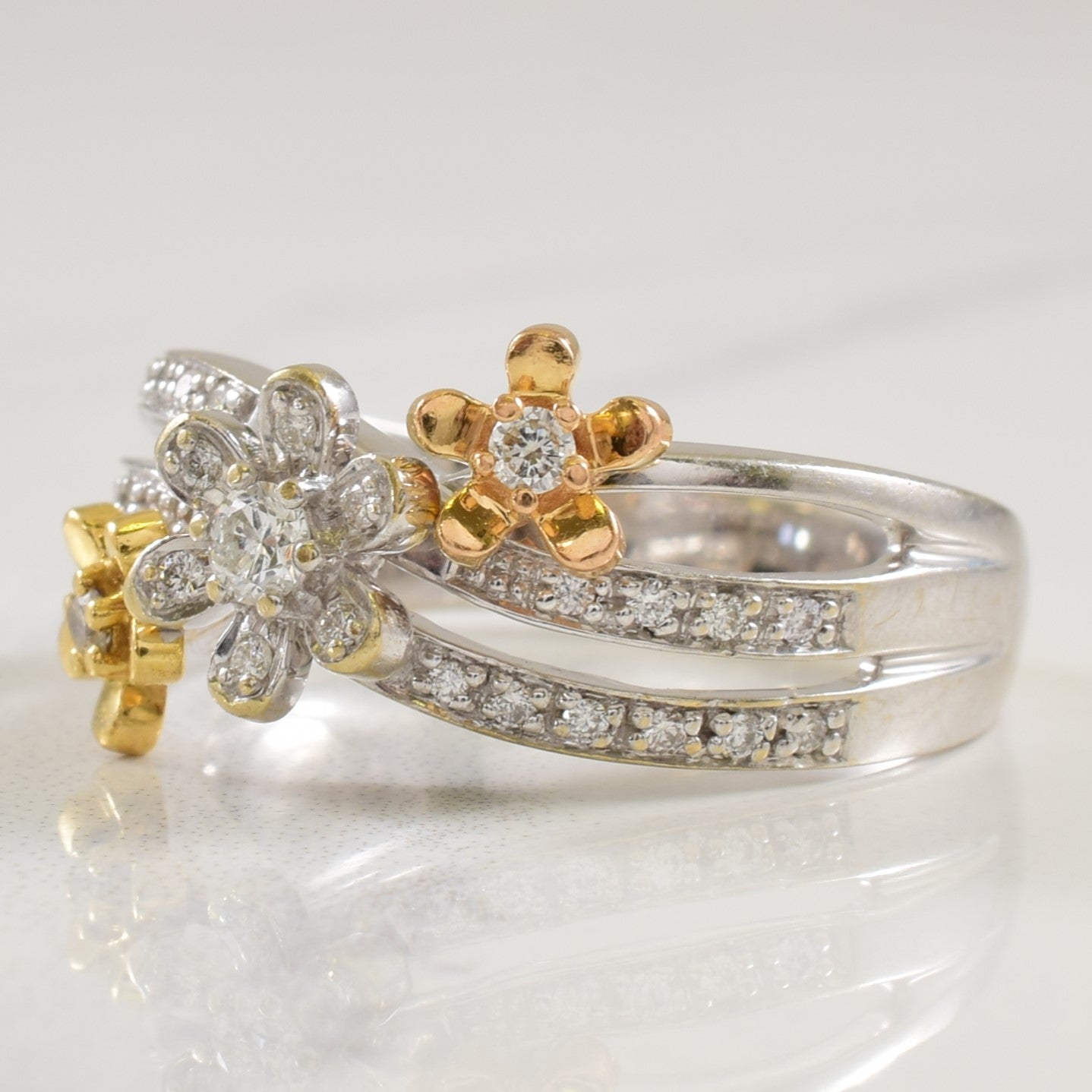 Split Shank Diamond Floral Ring | 0.32ctw | SZ 7 |