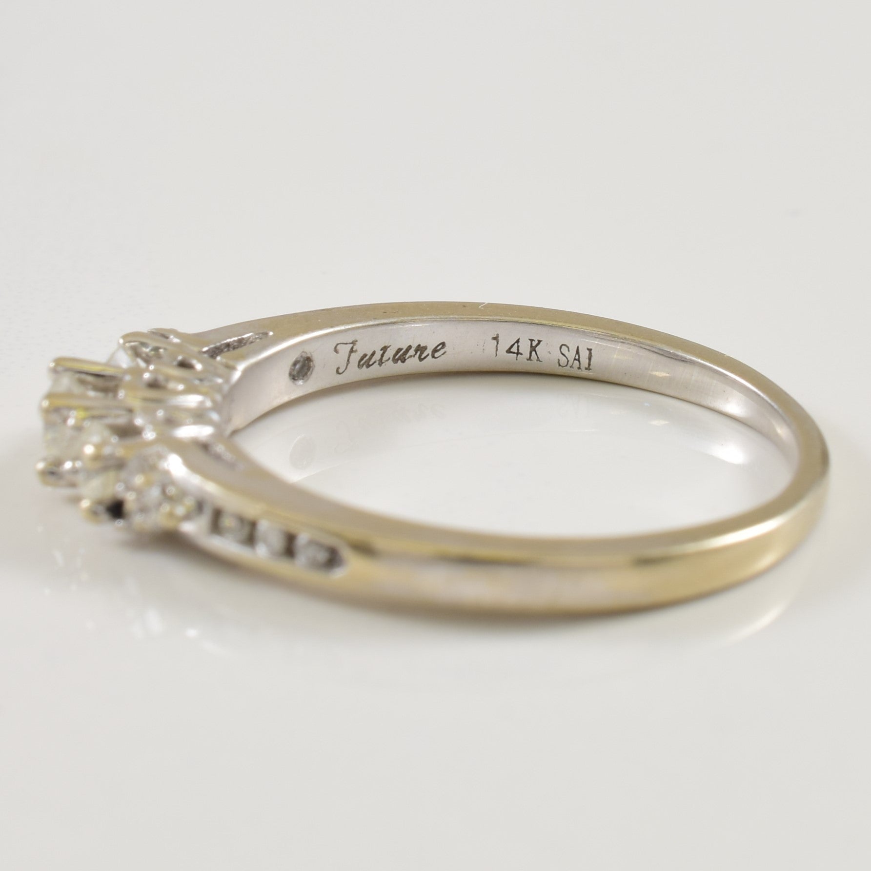 Cathedral Diamond Ring | 0.33ctw | SZ 7 |