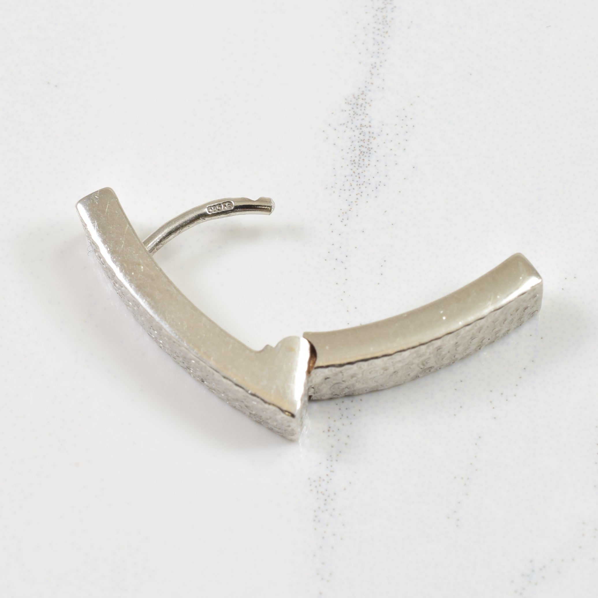 14k White Gold Pointed Hoop Earrings