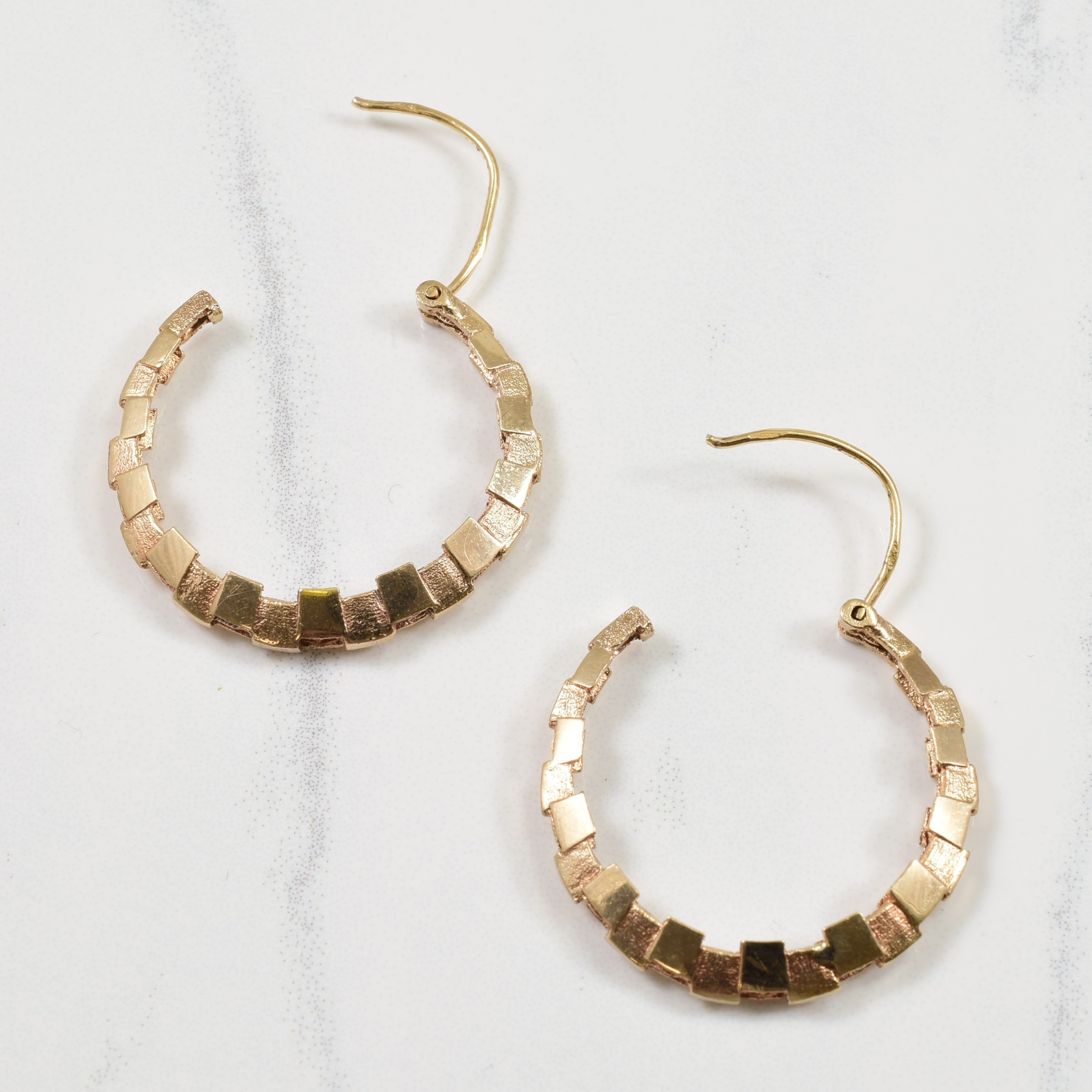 10k Yellow Gold Textured Hoop Earrings