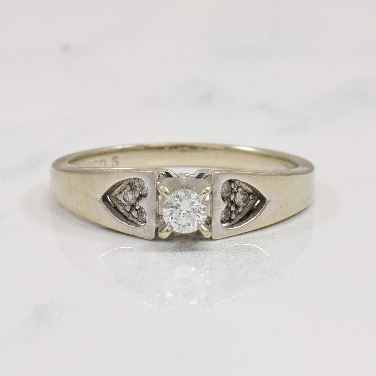 Heart Diamond Ring | 0.15ctw | SZ 6 |